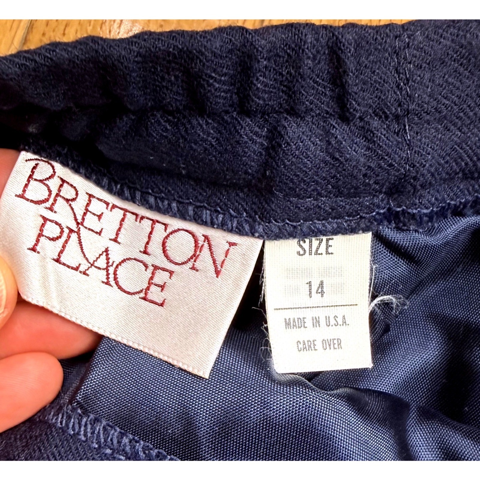 Bretton Place Navy Blue Worsted Wool Midi Pencil Skirt Vintage USA Made Size 14