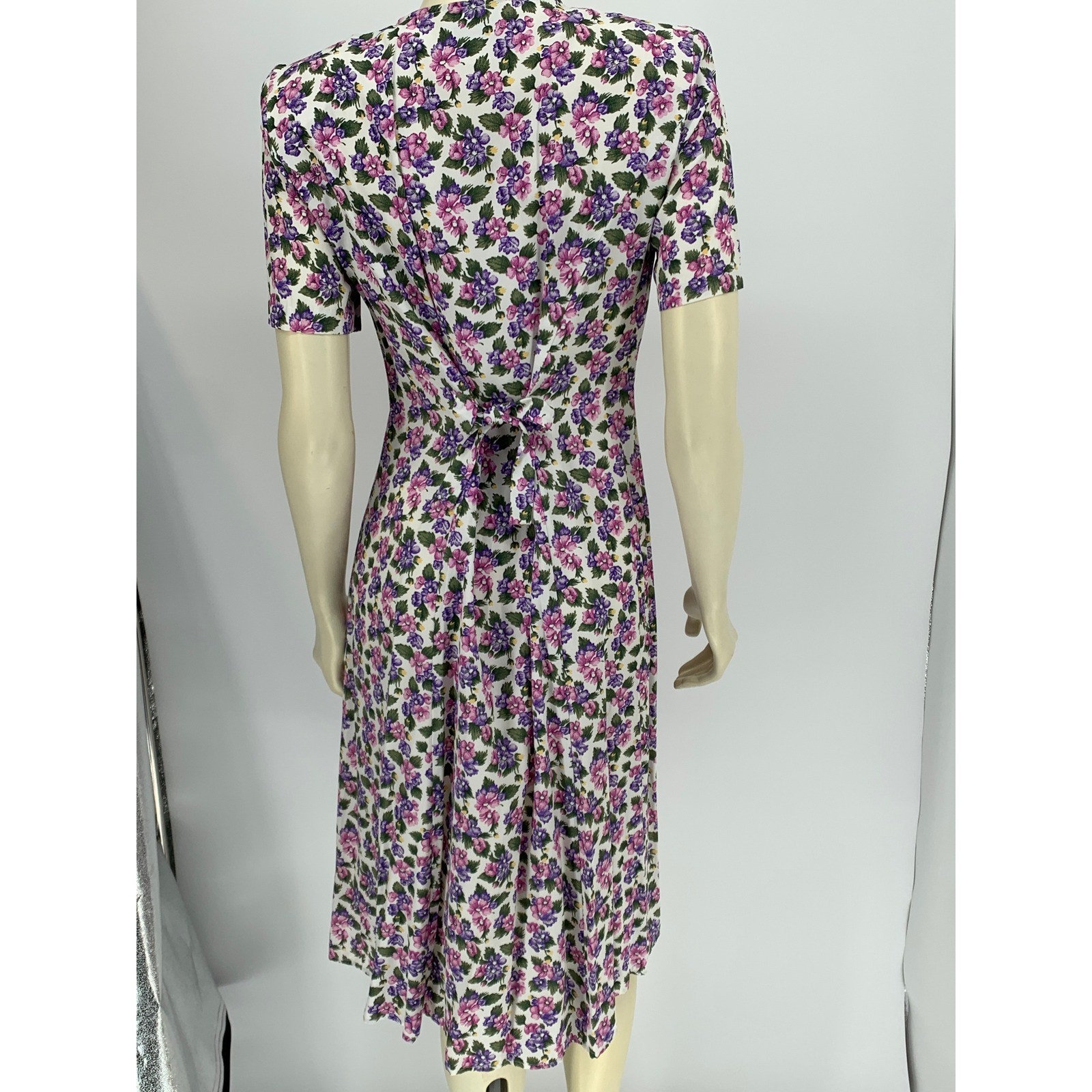 Whirlaway Frocks Vintage 90s Cottagecore Floral Lace Collar Dress Purple 6P