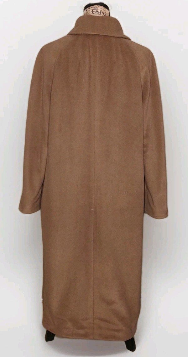 Vintage Bromleigh – Long Soft Sueded Lined Coat in Camel – Women’s Size L/XL