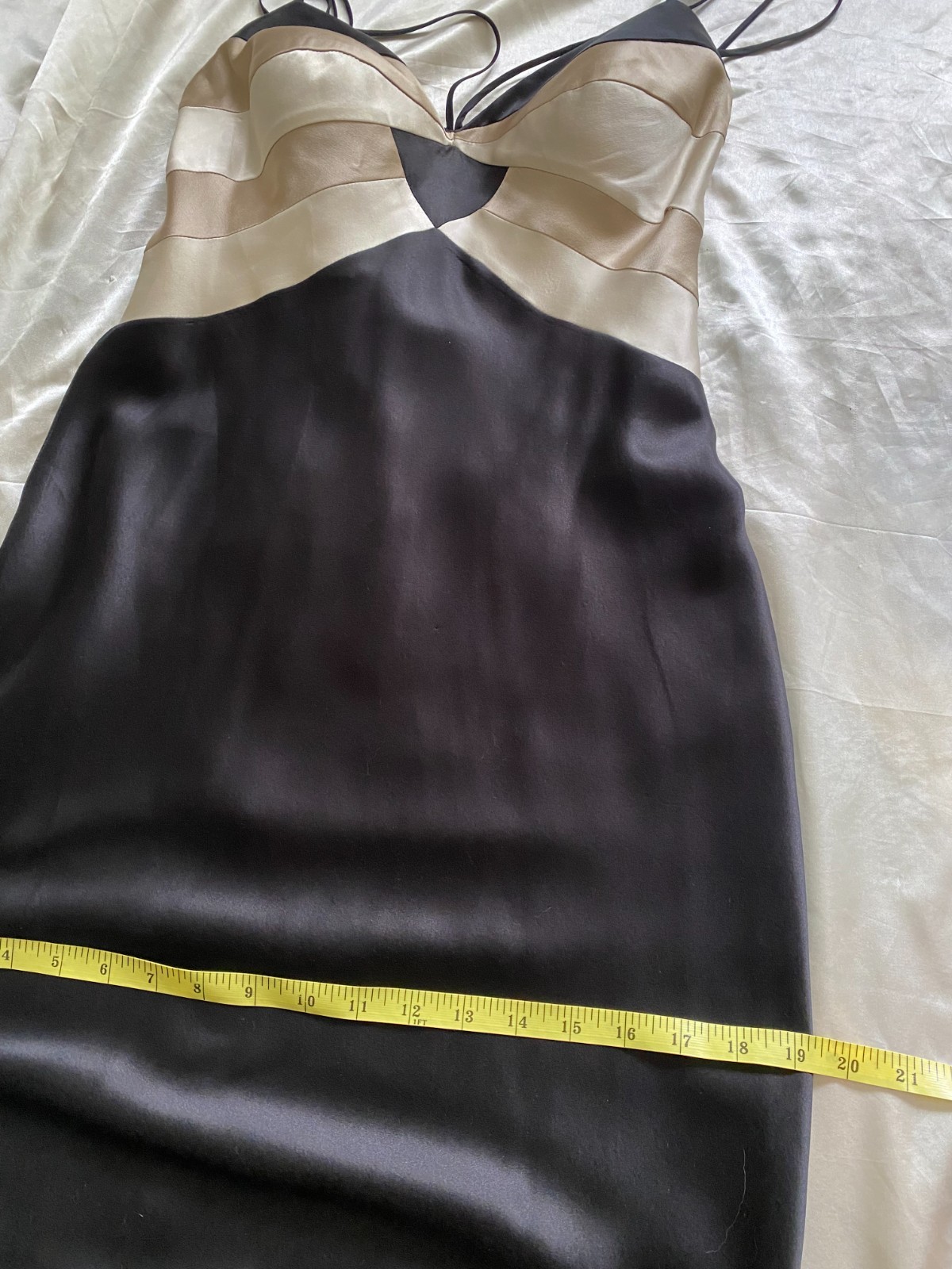 Vintage 1990s 100% Silk Black Deco Gown Gala Prom Formal Size 8