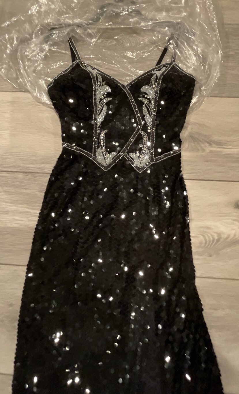 Vtg Niteline Women’s Stunning Evening Gown Black Sequins & Beads Stretch Dress 6