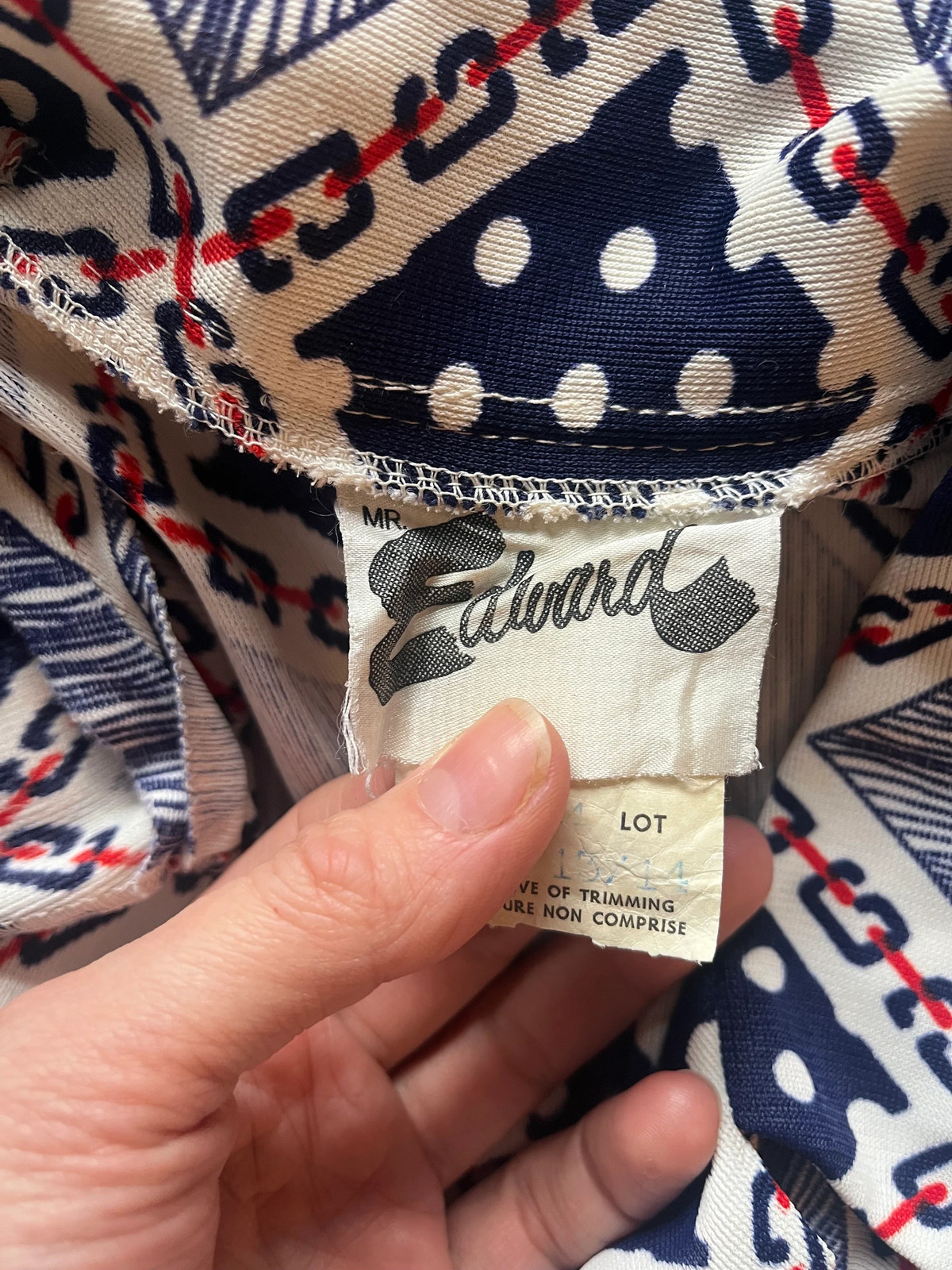 GG CHAIN PRINT Vintage 1970s Mod Optic Polka-Dot Argyle Printed Dress