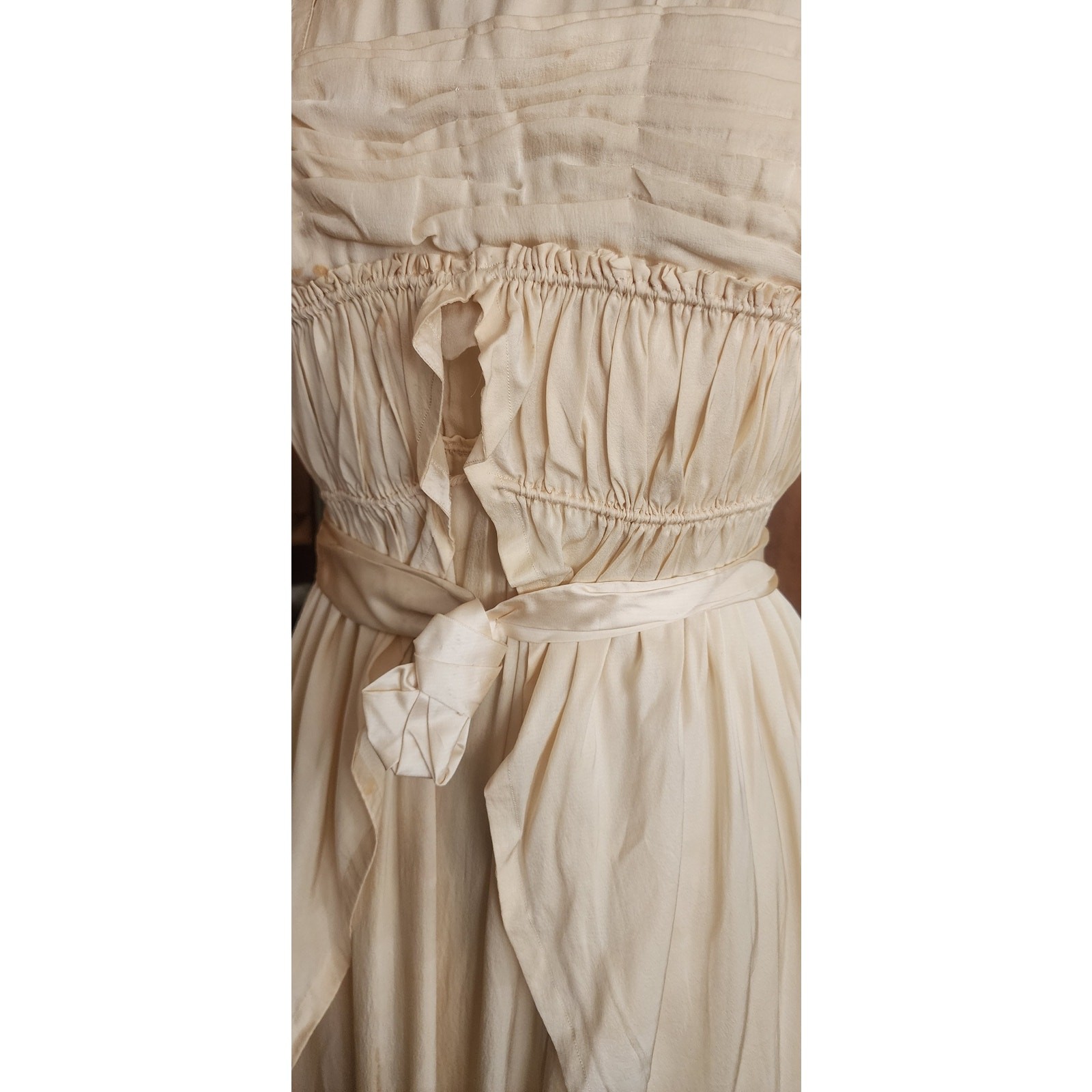 Vintage 1910s Edwardian Dress Cream Silk Tea Gown w/Lace, Pleating, Tassels