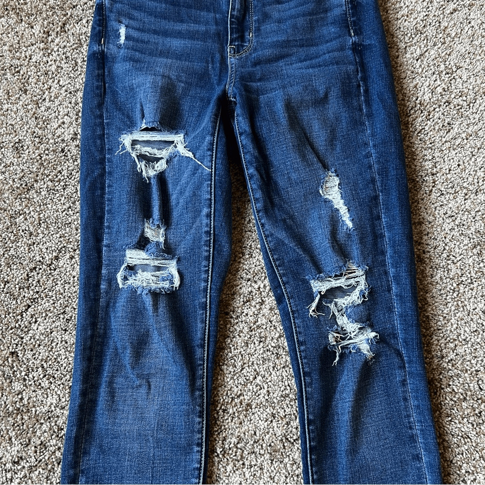 American Eagle Super Stretch Ripped Super Hi-Rise Jegging Jeans Size 2