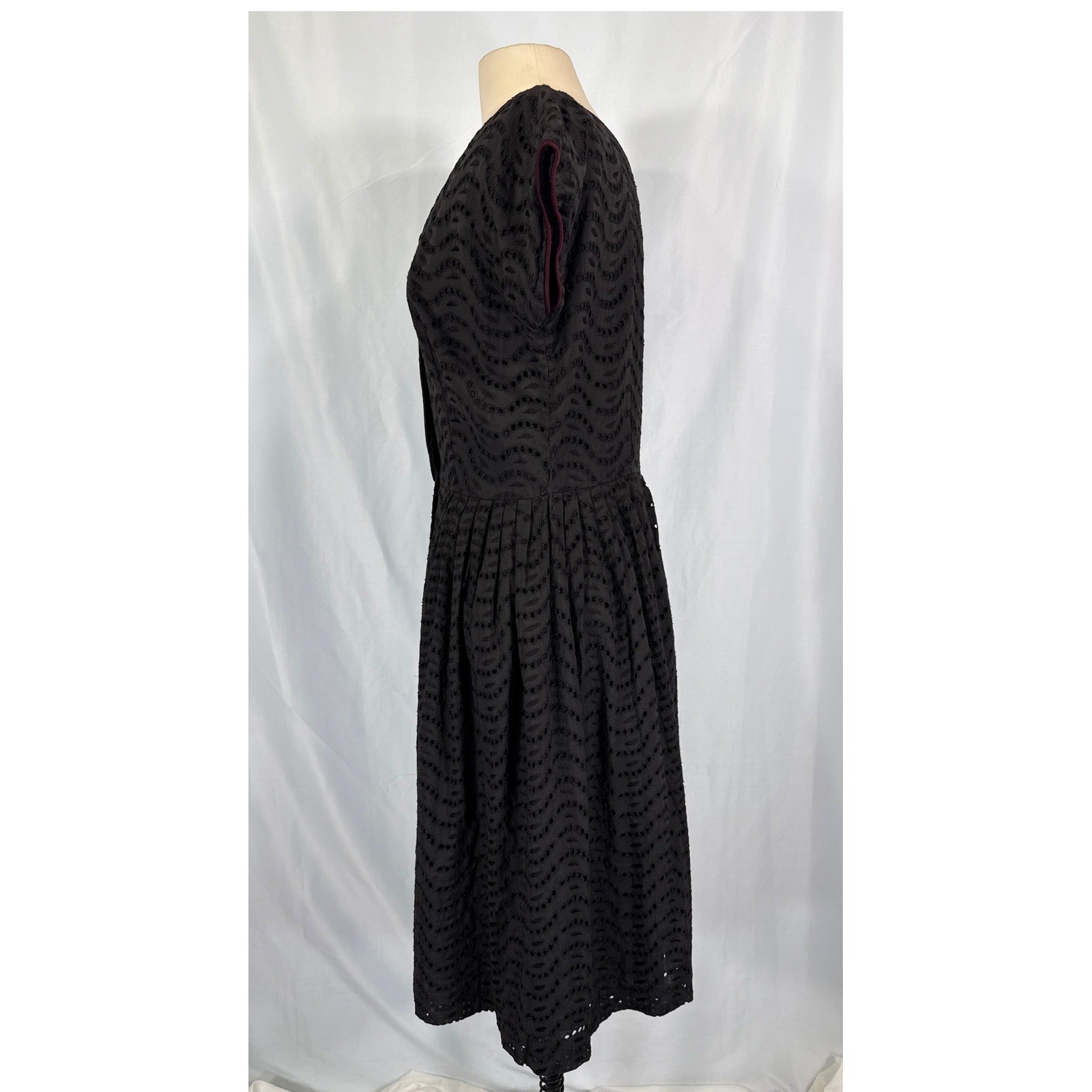 VTG Black Eyelet Fit & Flare Rockabilly Dress Pinup Dark Academia 1950s 30 waist
