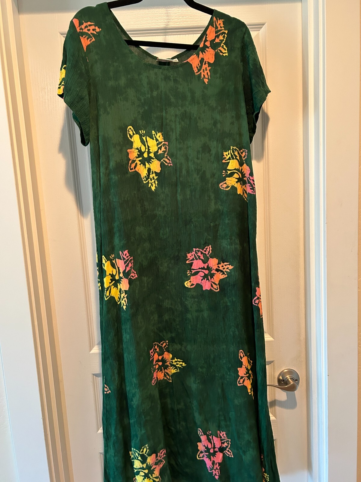 Vintage Pineapple Green Short Sleeve Hawaiian One Size 100% Rayon