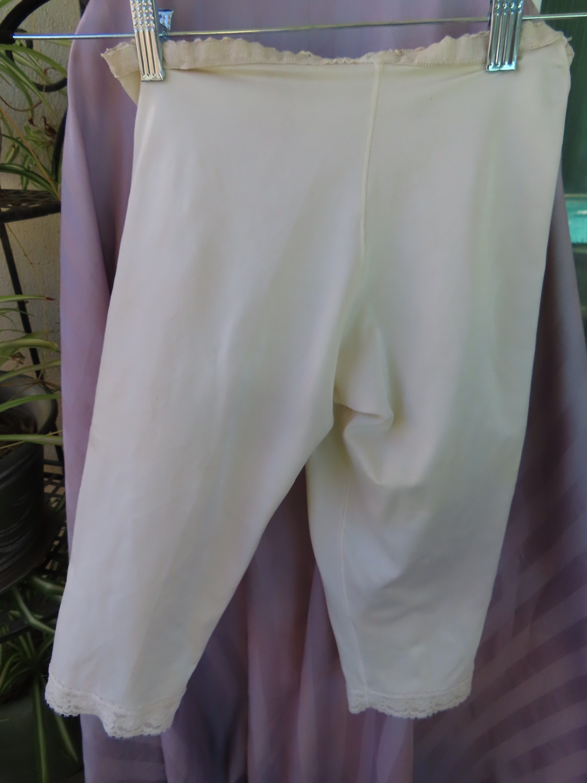 Vintage Cream Color Nylon Lace Pantaloons Half Slip x-large