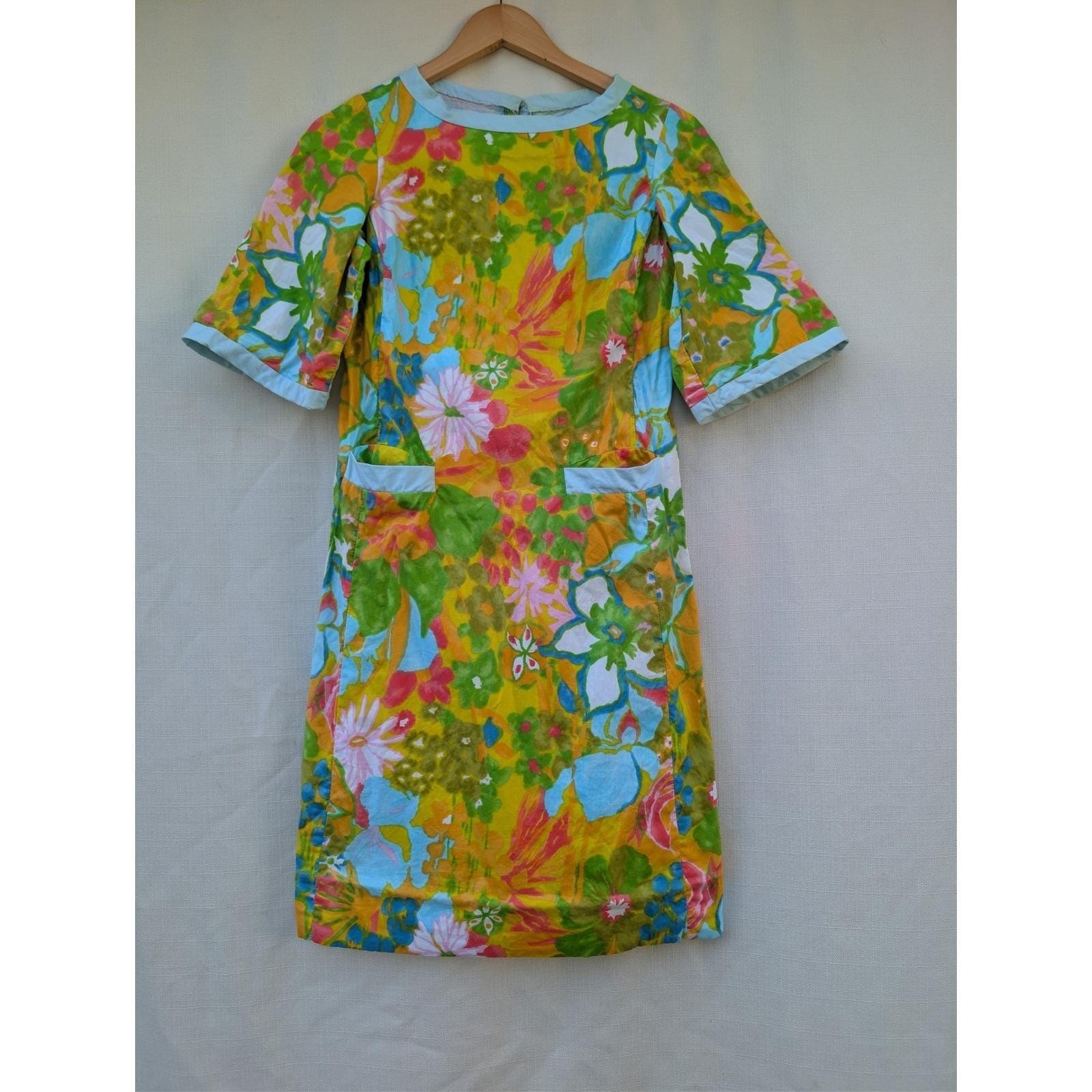 Vintage Lilly Pulitzer The Lilly Floral Shift Dress Yellow Blue Green Mod 60s 10