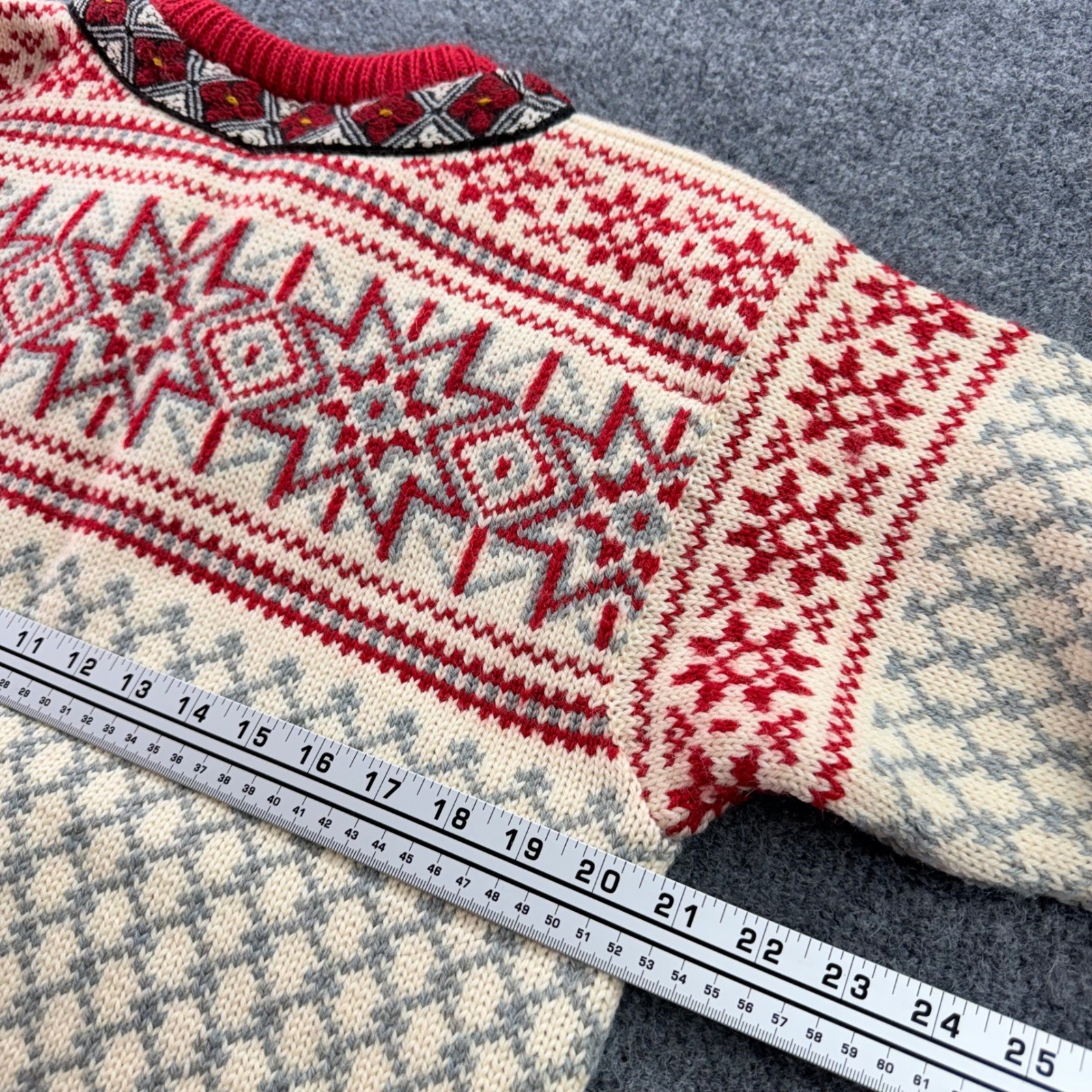 Vintage Dale of Norway NordicFair Isle Pure Wool Cardigan with Metal Clasps S