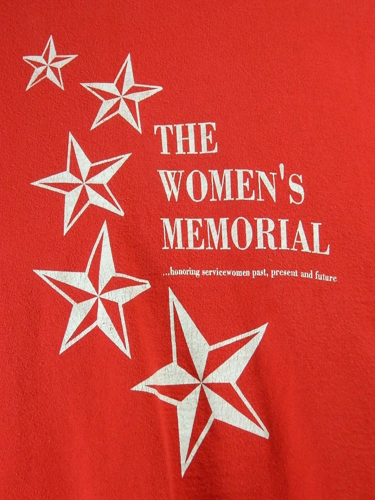 Vintage Honoring Service Women Memorial Past Present Future T Shirt Made In USA