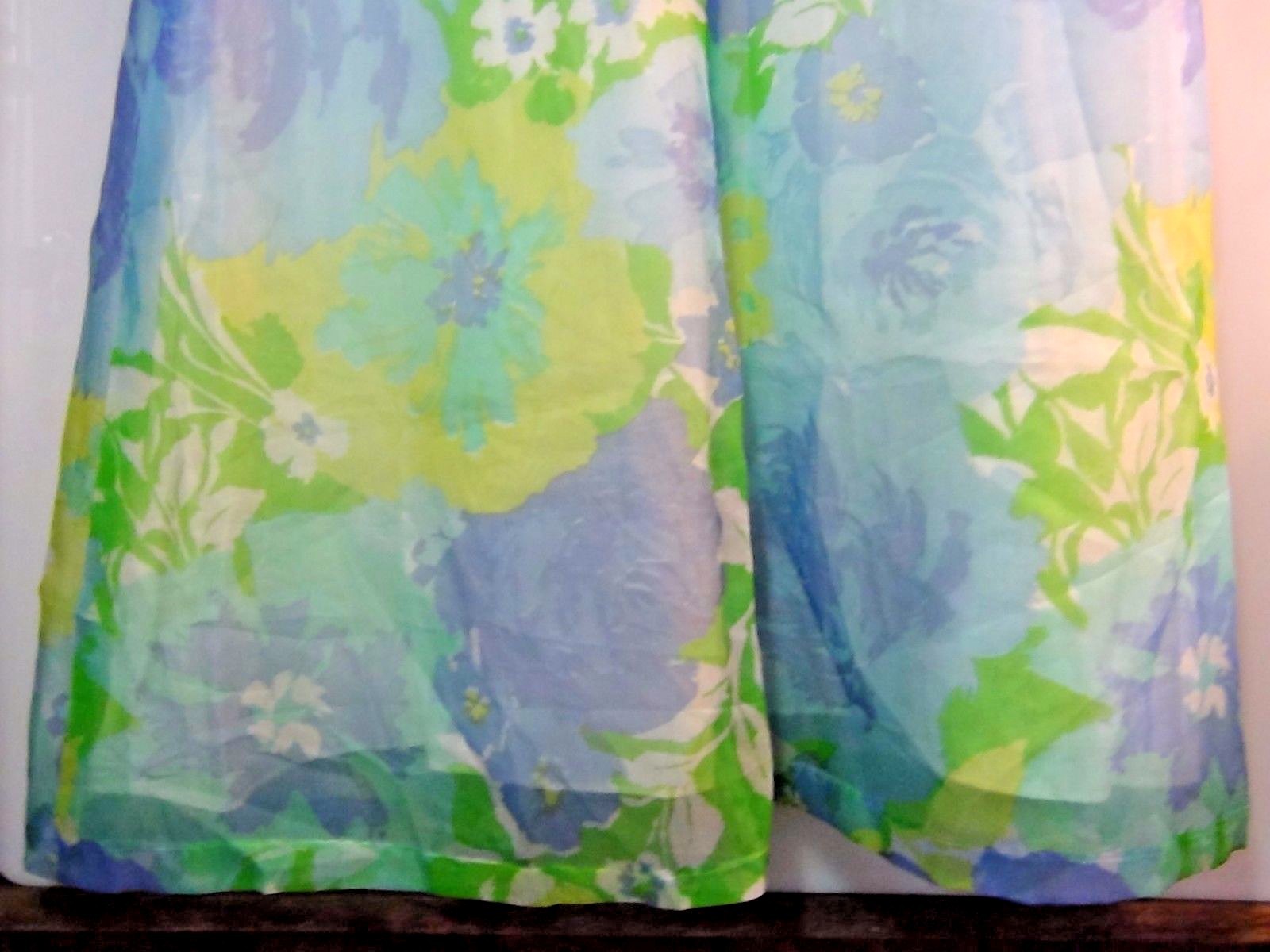 Vintage Floral 50’s Atomic Dress Casual Full Size 15-16 Made in California