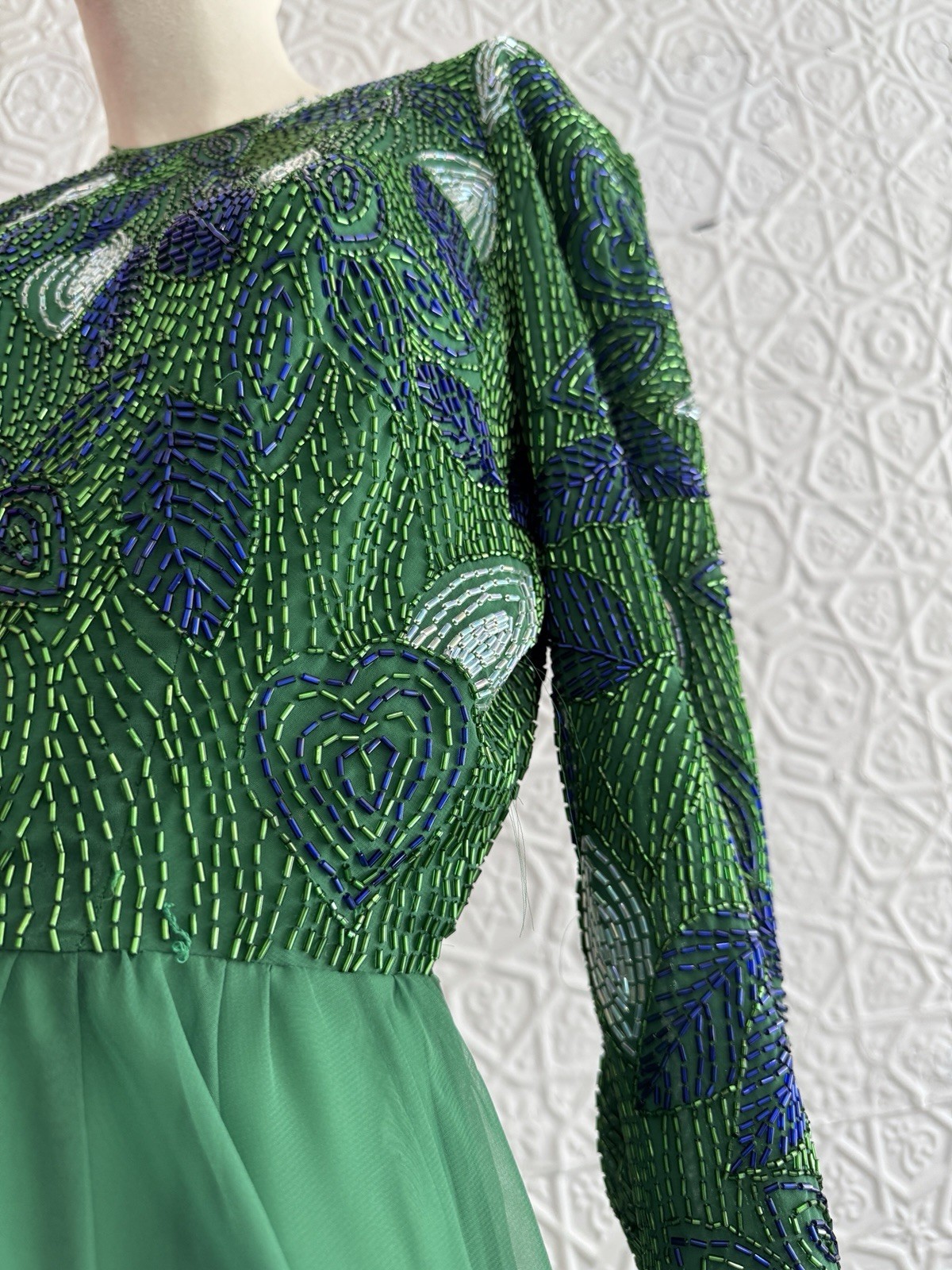 1980s Green Beaded Chiffon Cocktail Dress-Floral-Foliage-Glam-Hollywood-S/M