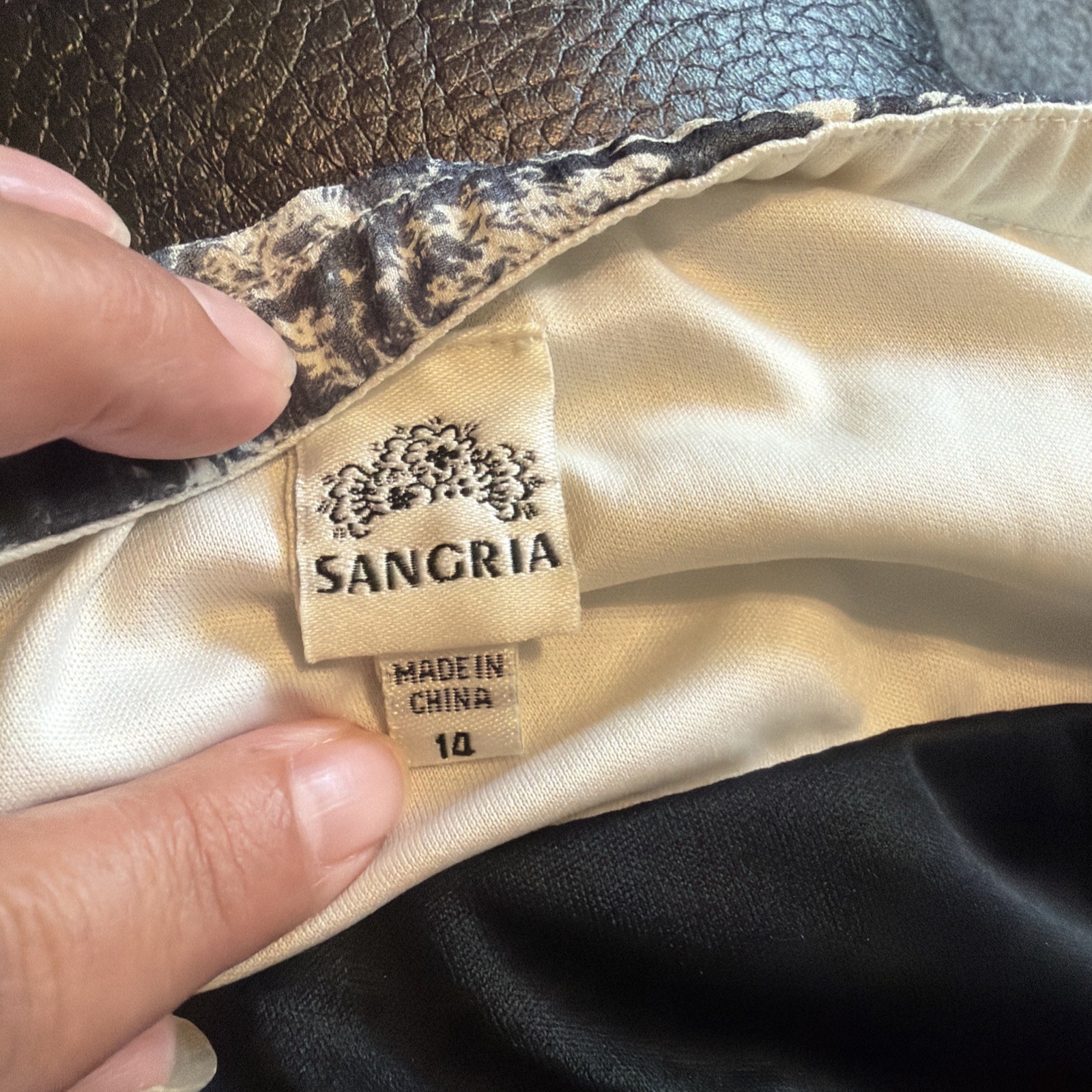 Sangria Y2K 100% Silk Halter Top Maxi Dress In Beige And Black Floral. Size 14