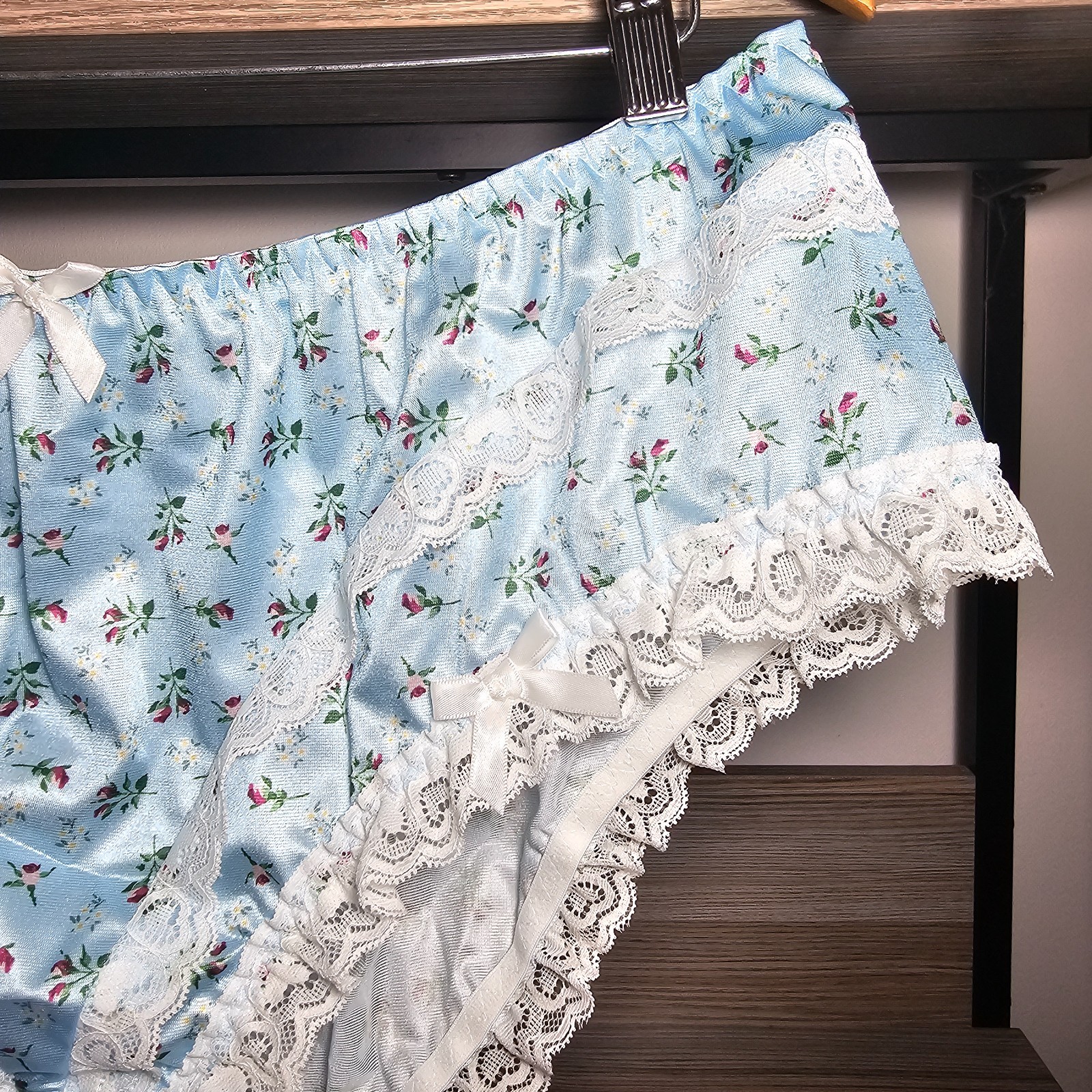 Glossy Floral Satin Panty Blue Bikini Sissy Nylon Lace Brief Sz 10-11 Hip 48-52″