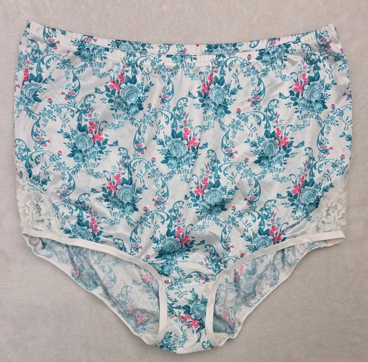 Vintage Vanity Fair Floral Green Rose PinUp Satin Lace Panties XL 8 13-404