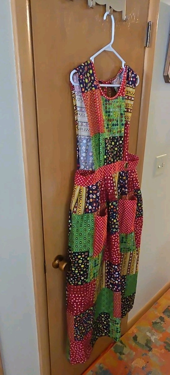 Vintage Design House Patchwork Pinafore Apron Dress Grandma Cottagecore pockets