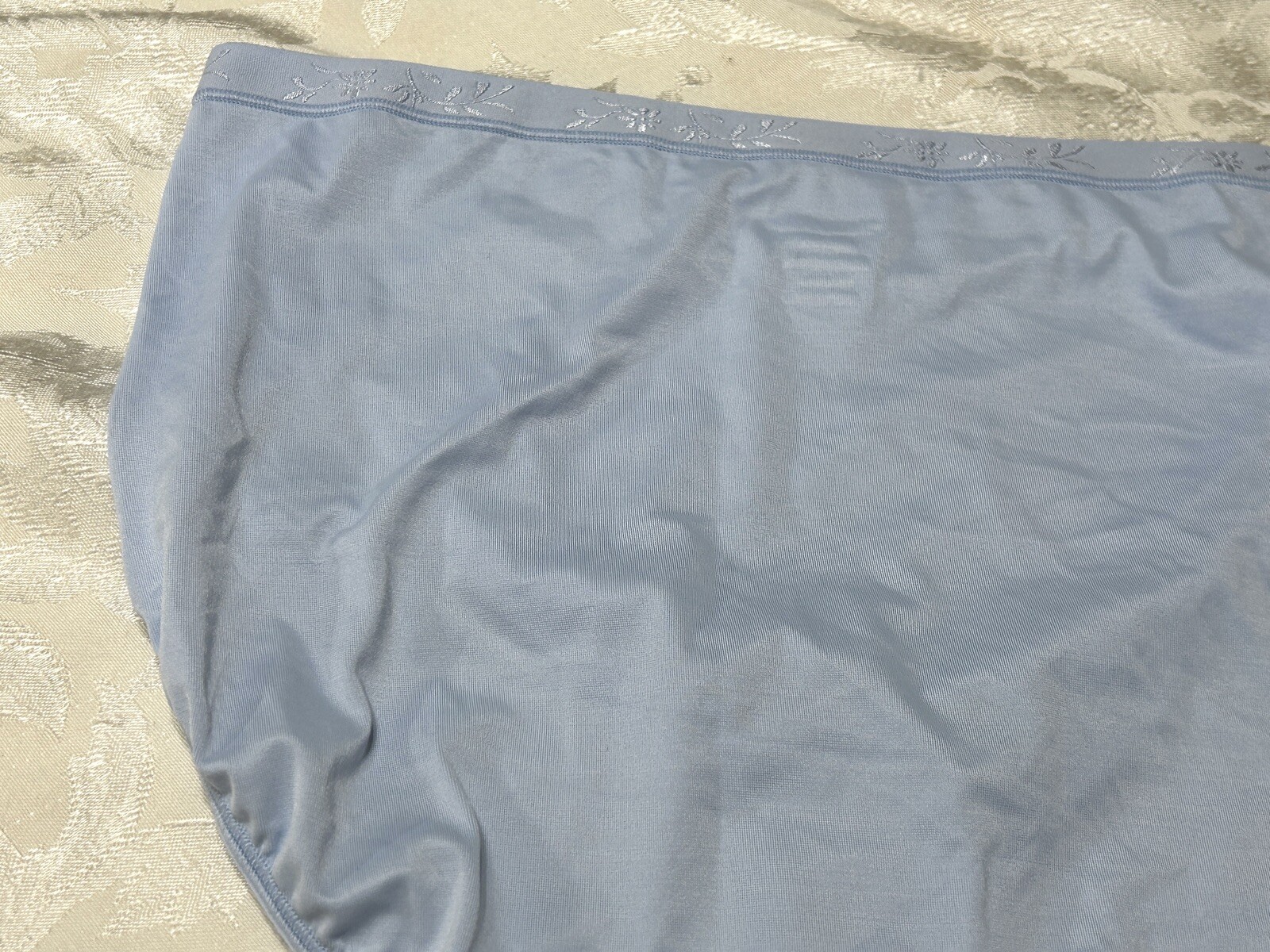Vtg VANITY FAIR 13196 Body Fresh Ultra Soft Stretch Light & Luxe 9/2XL Panties