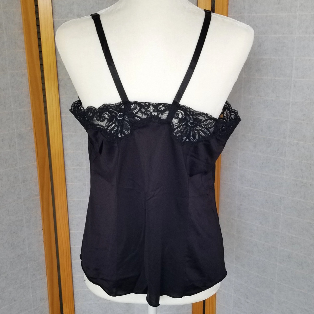 Vintage Shadowline Camisole Slip Top Black Lace Trim Sz 36 Made in USA EUC