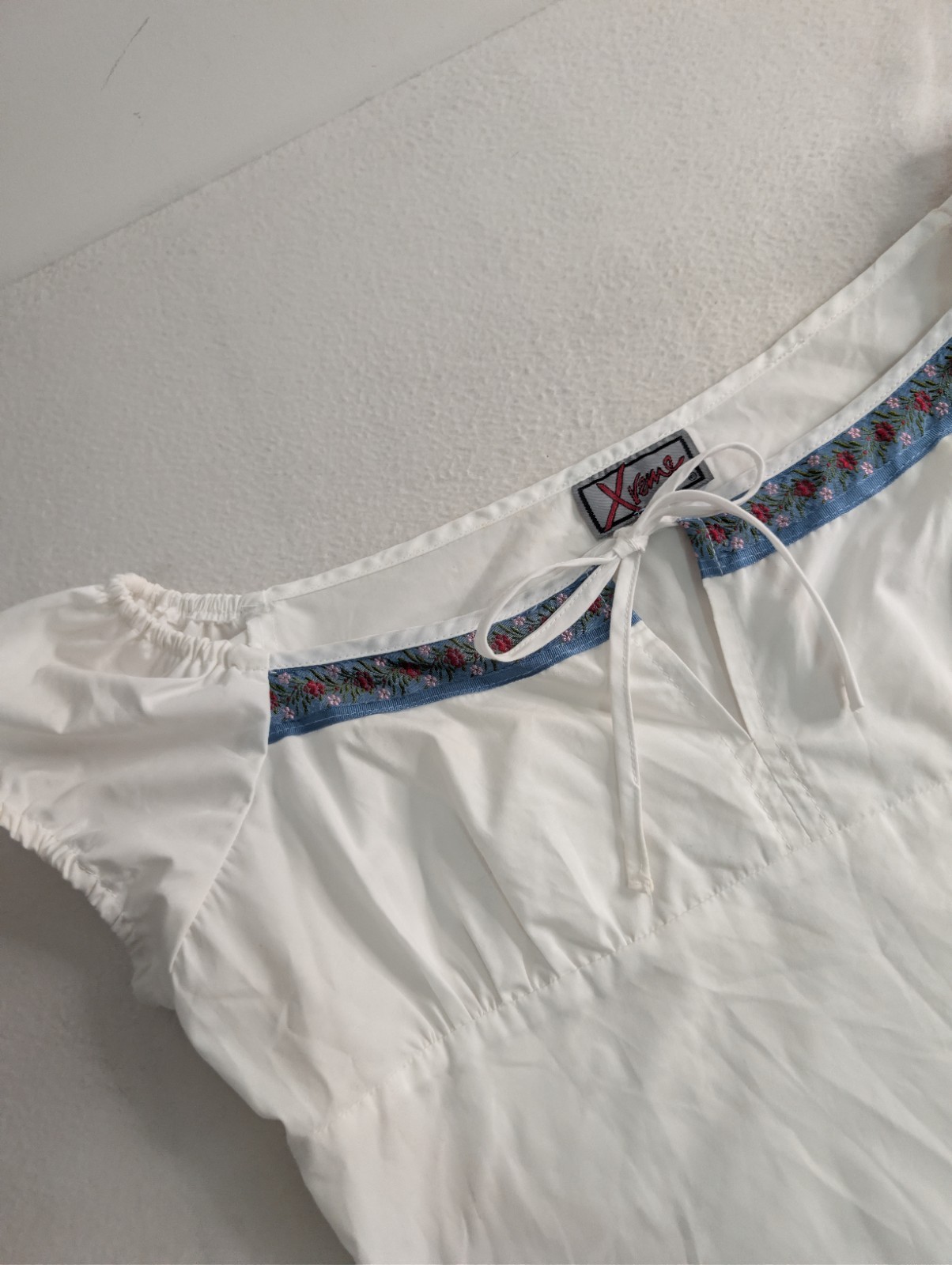 Vintage 90s Y2K Milkmaid Top White Cotton Embroidered Puff Sleeve Size L AU14
