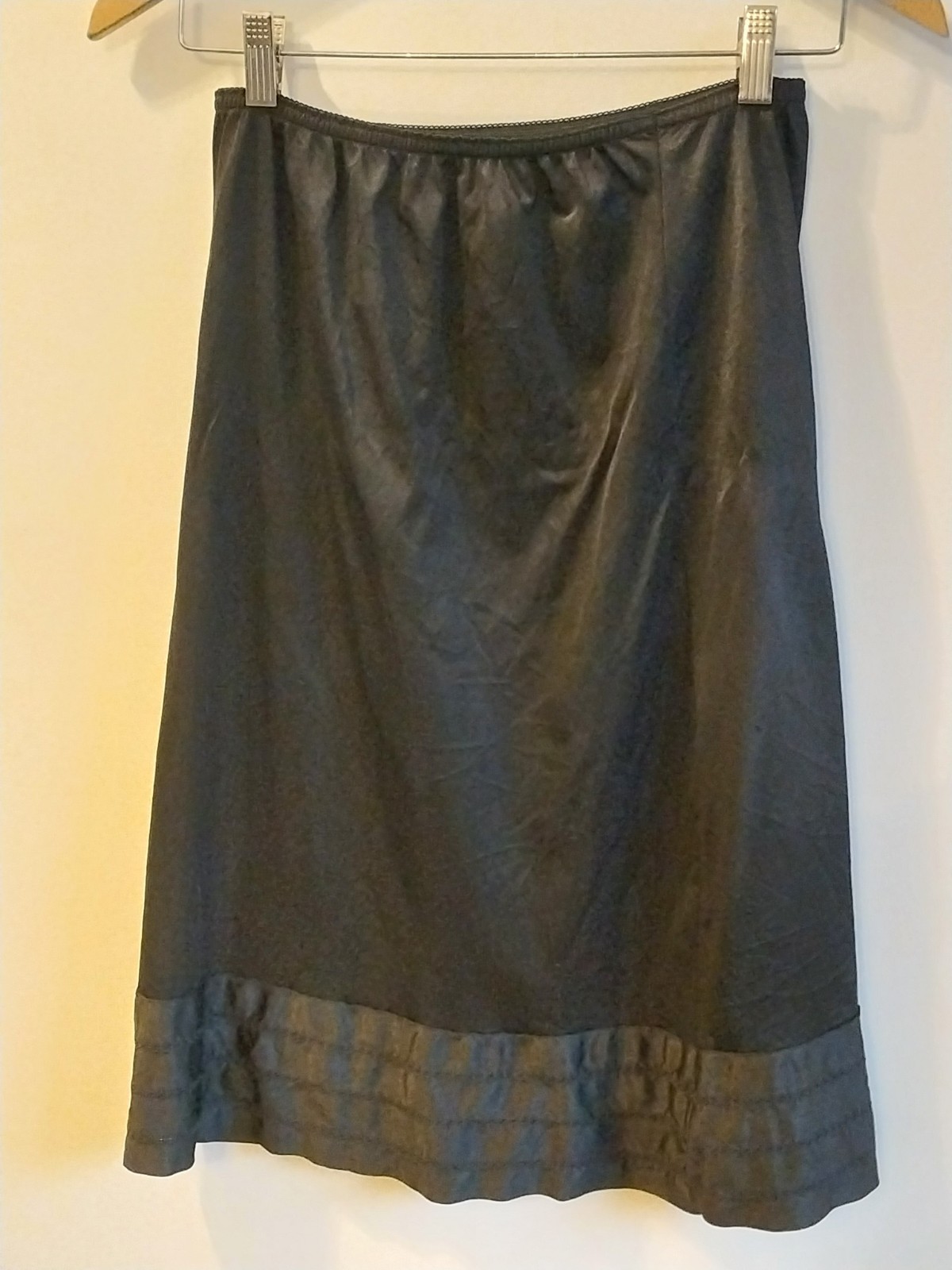 Vintage Fortune Black Nylon Half Slip Size Large 24“ Long See Description