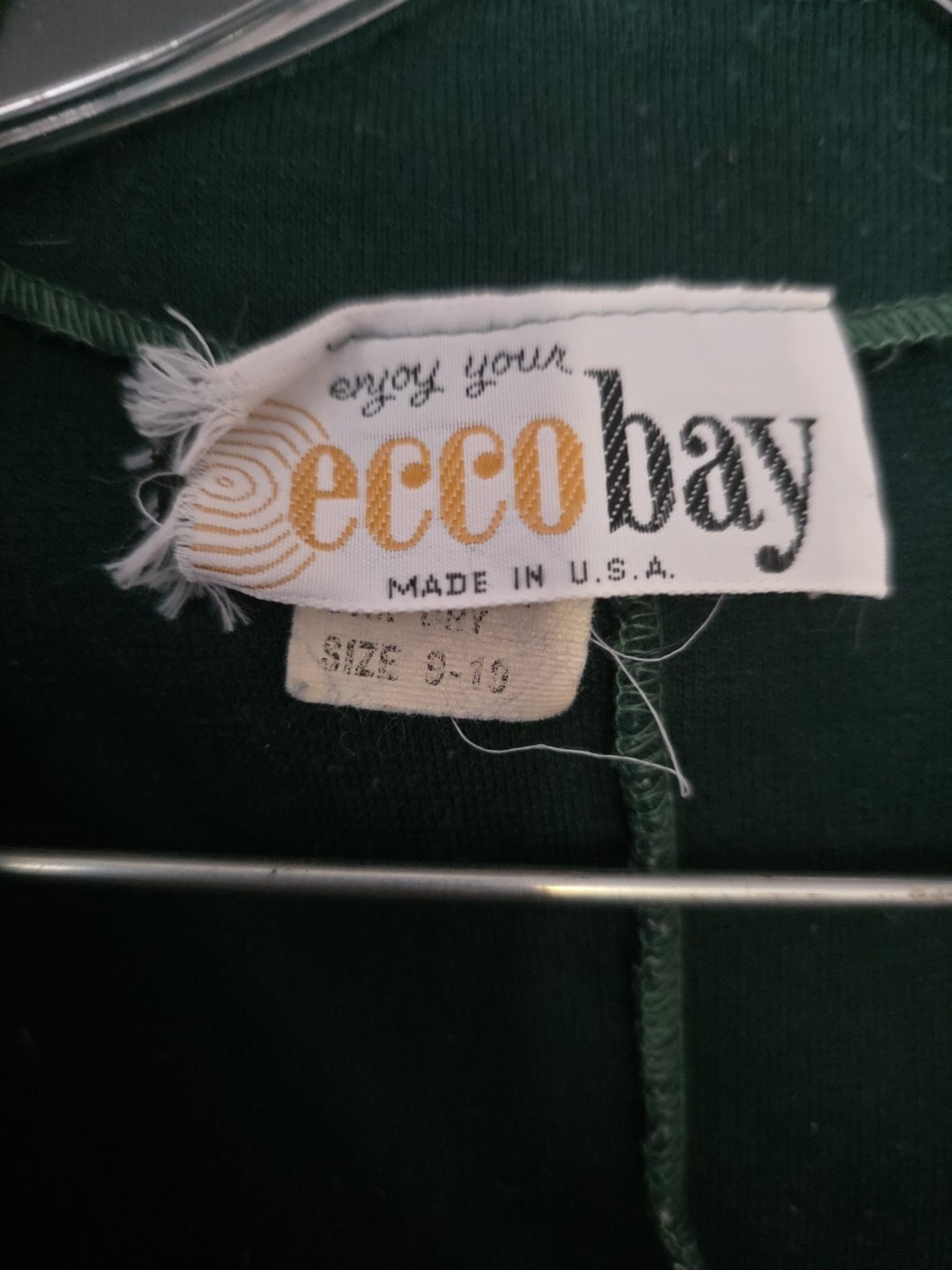 Vintage 1970s ECCOBAY womens open vest size 9-10 Made In USA Green