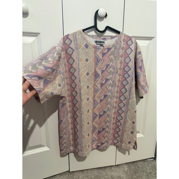 Westbourne Vintage 80s Geometric Print T-Shirt Pastel Pink Purple Large