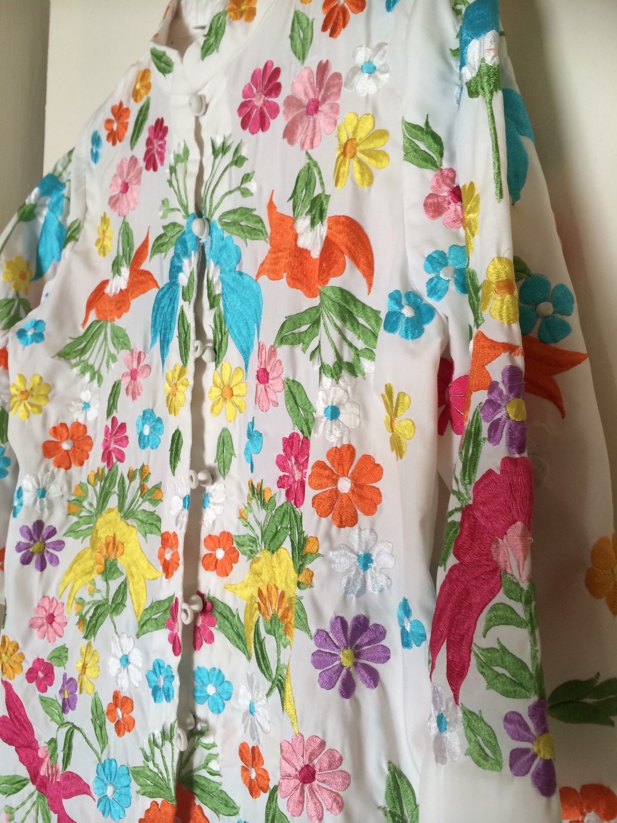 60s Jacket~Long Tunic Blouse~Embroidered Floral Hippie~Mandarin Collar~Size ML