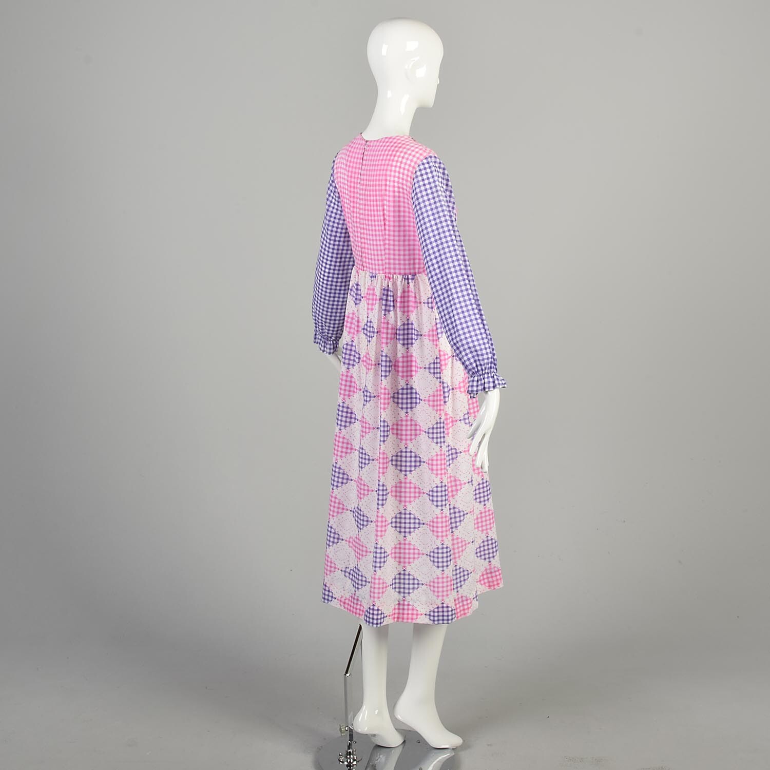 1970s S/M Pink Purple White Gingham Dress Corset Lacing Long Gathered Sleeves