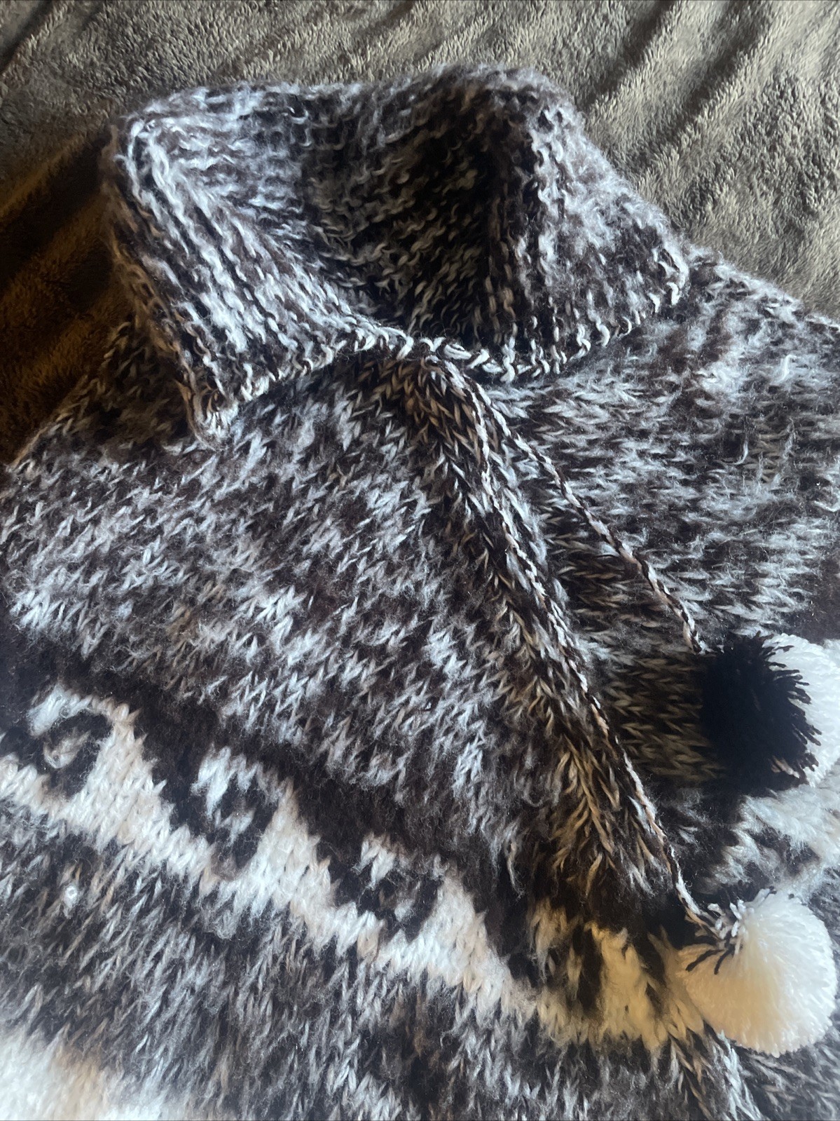 Womens Peruvian Alpaca Cape/Shawl Size M ~Brown. From Argentina Never Worn 1986
