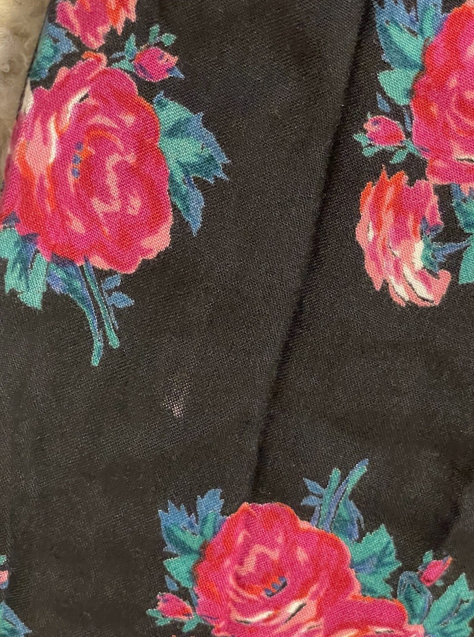 Vintage 80s Peppers Black Pink Rose Print Midi Dress M Rayon Drop Waist LS