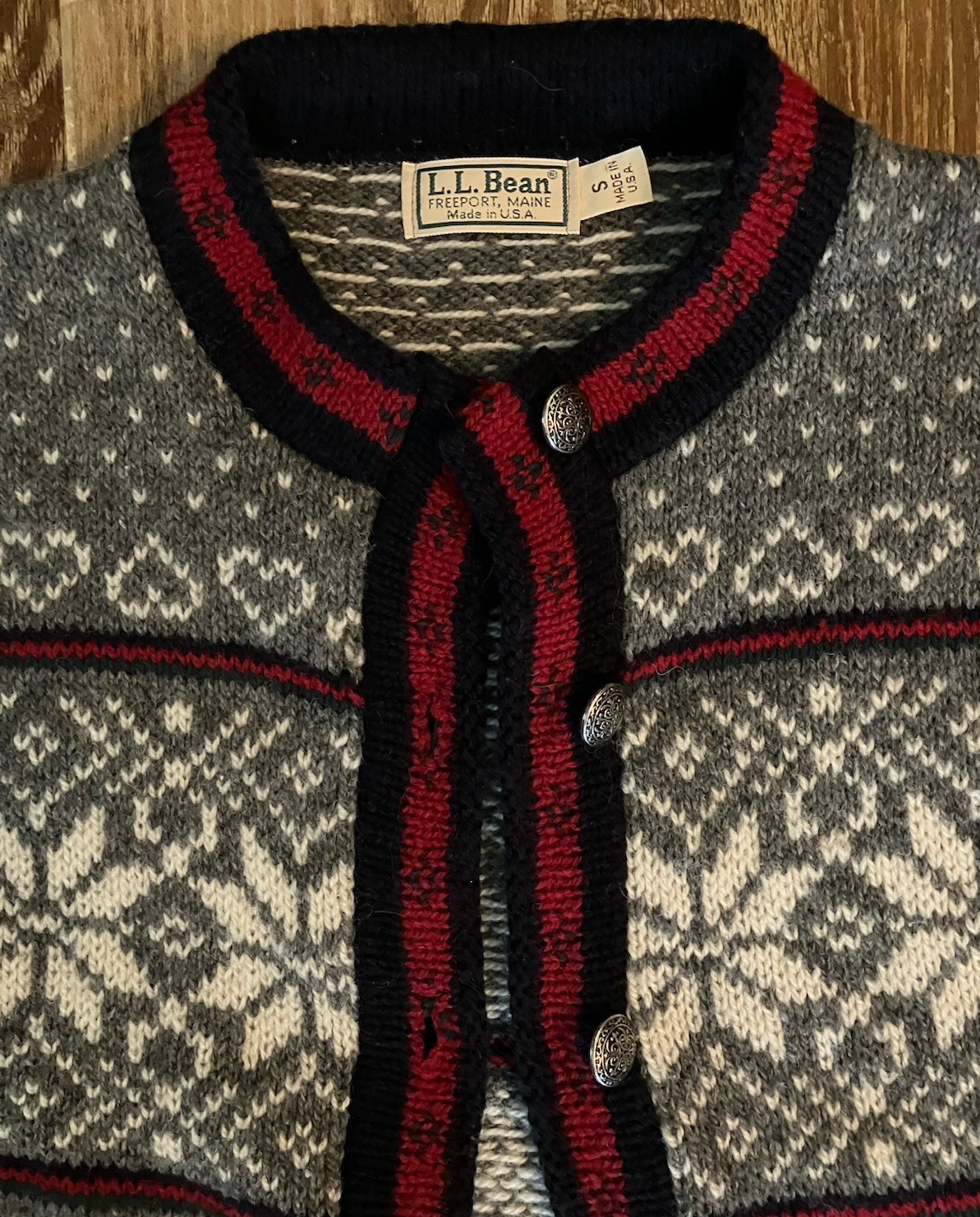 Vintage LL Bean Cardigan Sweater Womens Sz S Wool Nylon Gray/Red Fair Isle USA