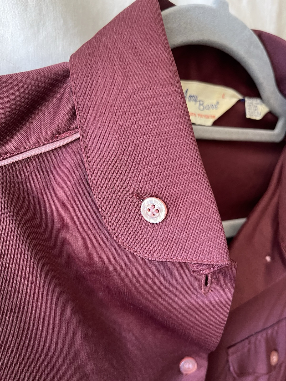 VINTAGE 70’s, AMY BARR, WOMEN’S L POLYESTER BURGUNDY WINE BLOUSE, EUC