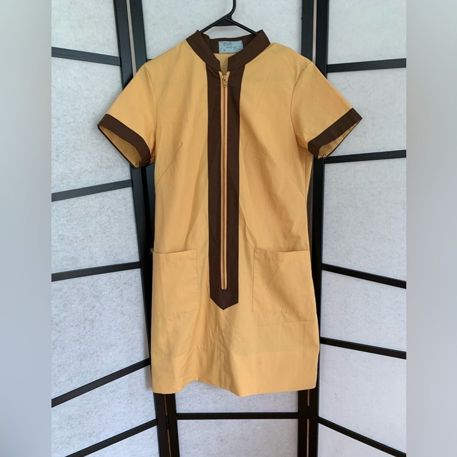 Vintage Uniform Waitress Dress ~ Zip Front ~ Halloween Costume? Size 34 (M)