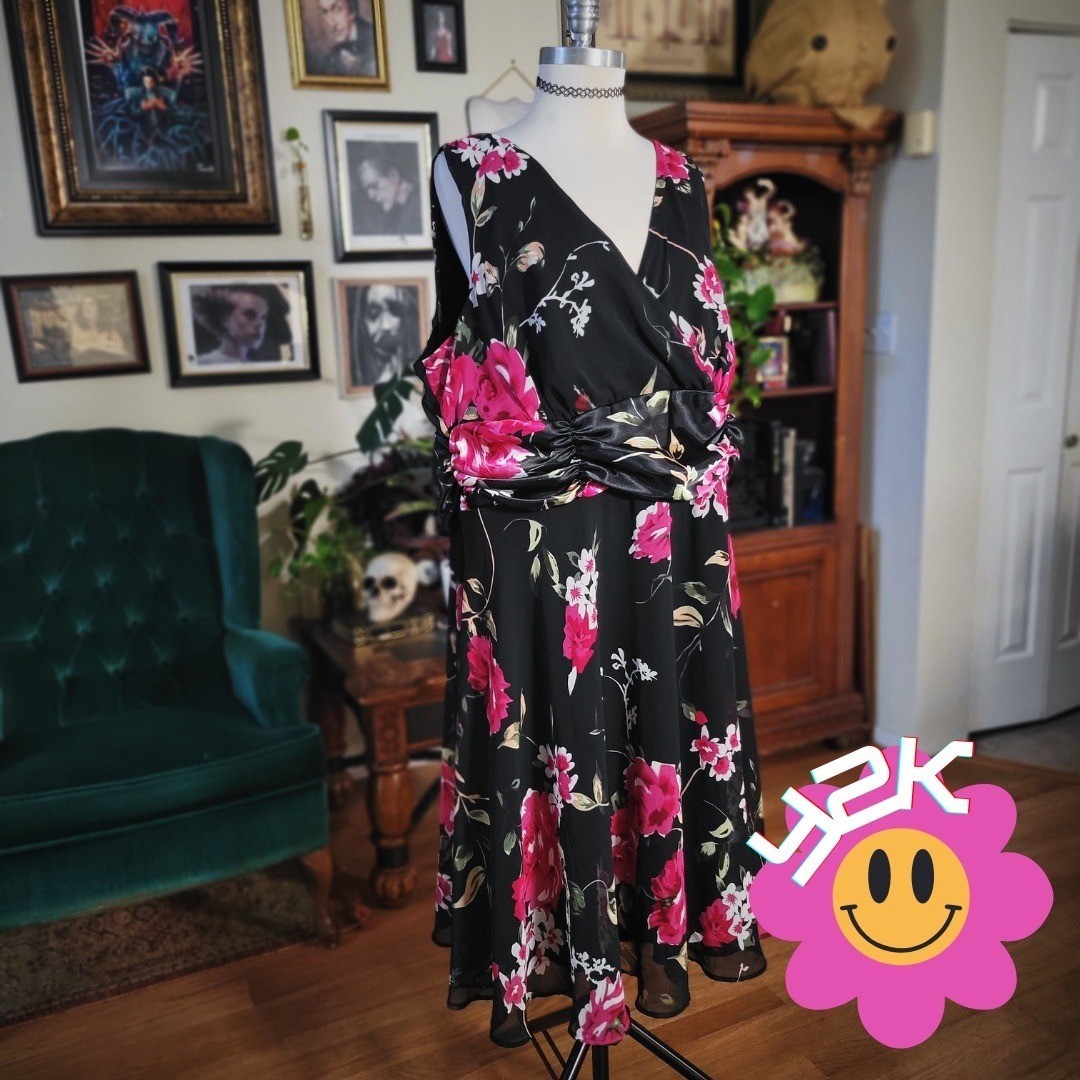 Connected Woman Floral Dress Vintage 26W Black Pink Y2K Sleeveless Midi