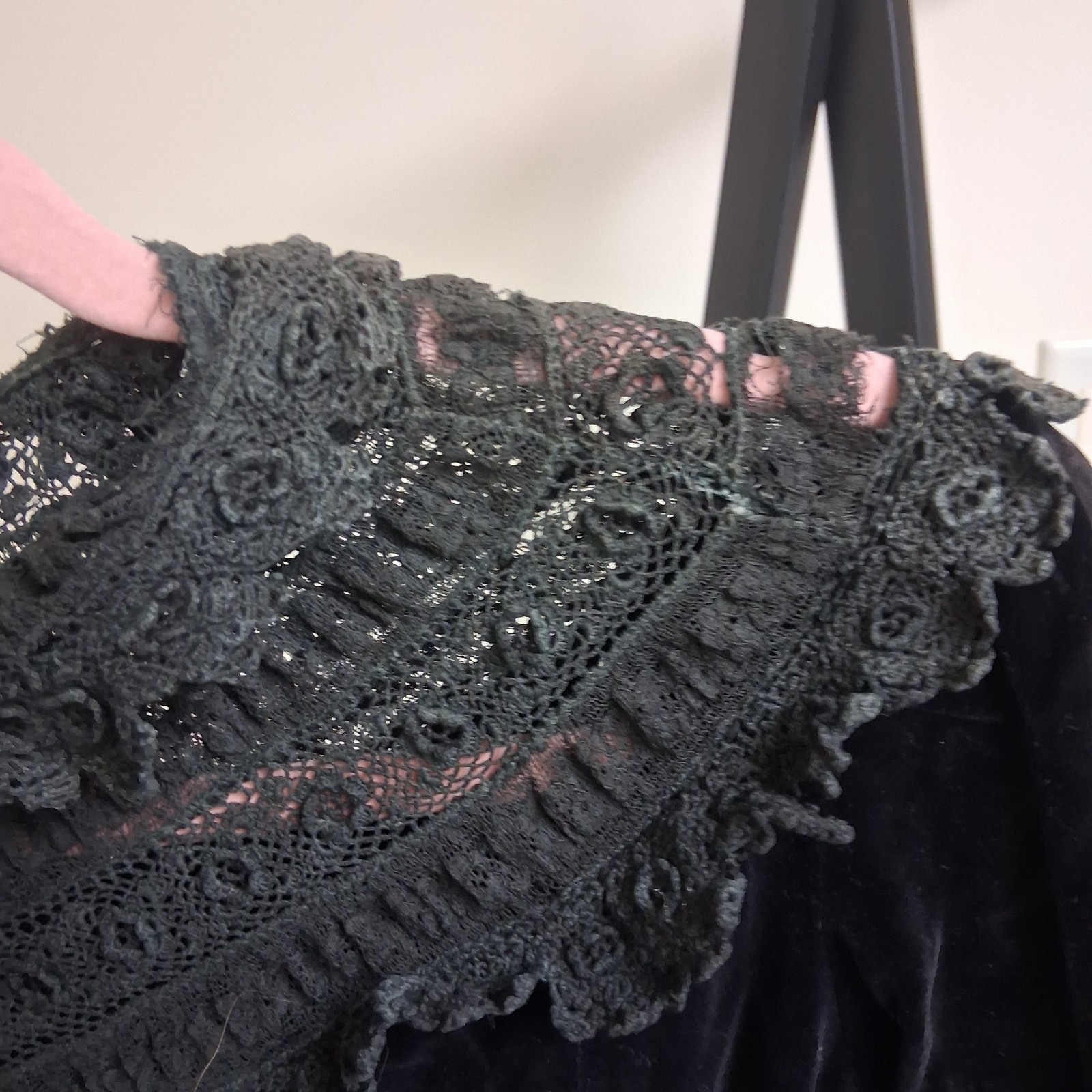 Antique 1930 Black Velvet Lace Dress Gothic Mourning Edwardian Revival Talon Zip