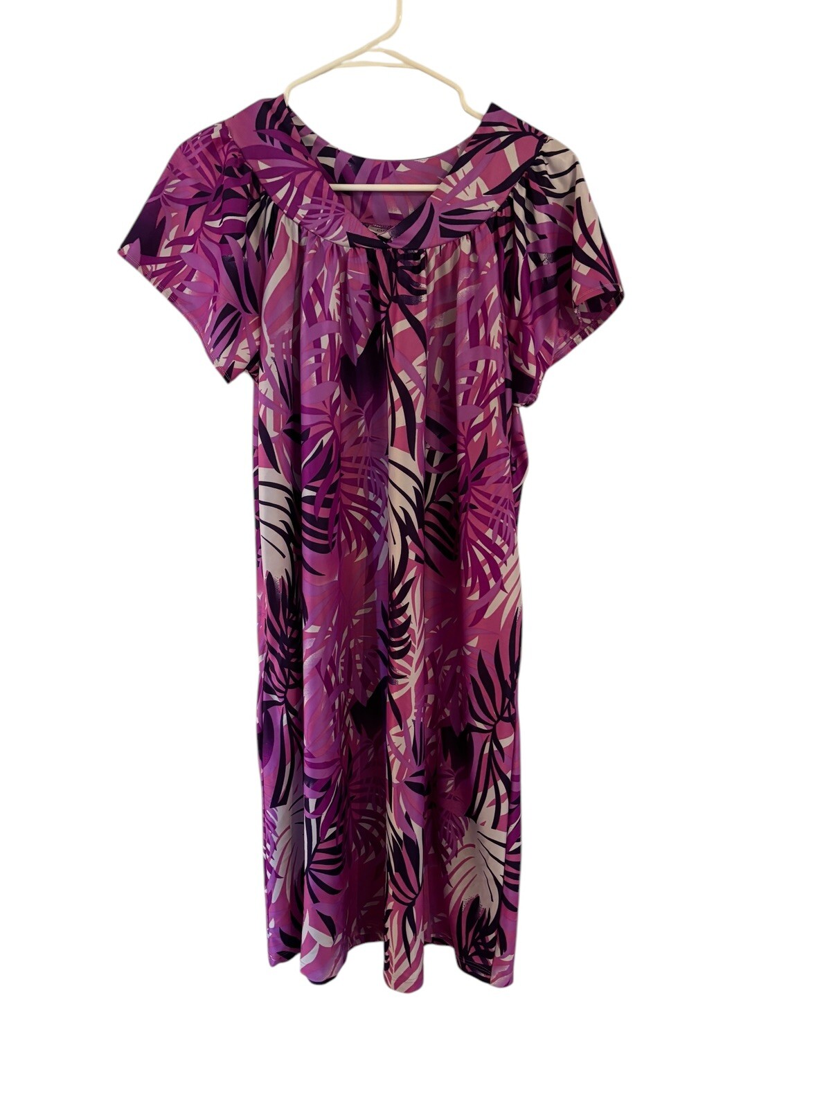 Vintage CW Classics Caftan Mumu Lounging Dress Size Medium Purple Tropical Print