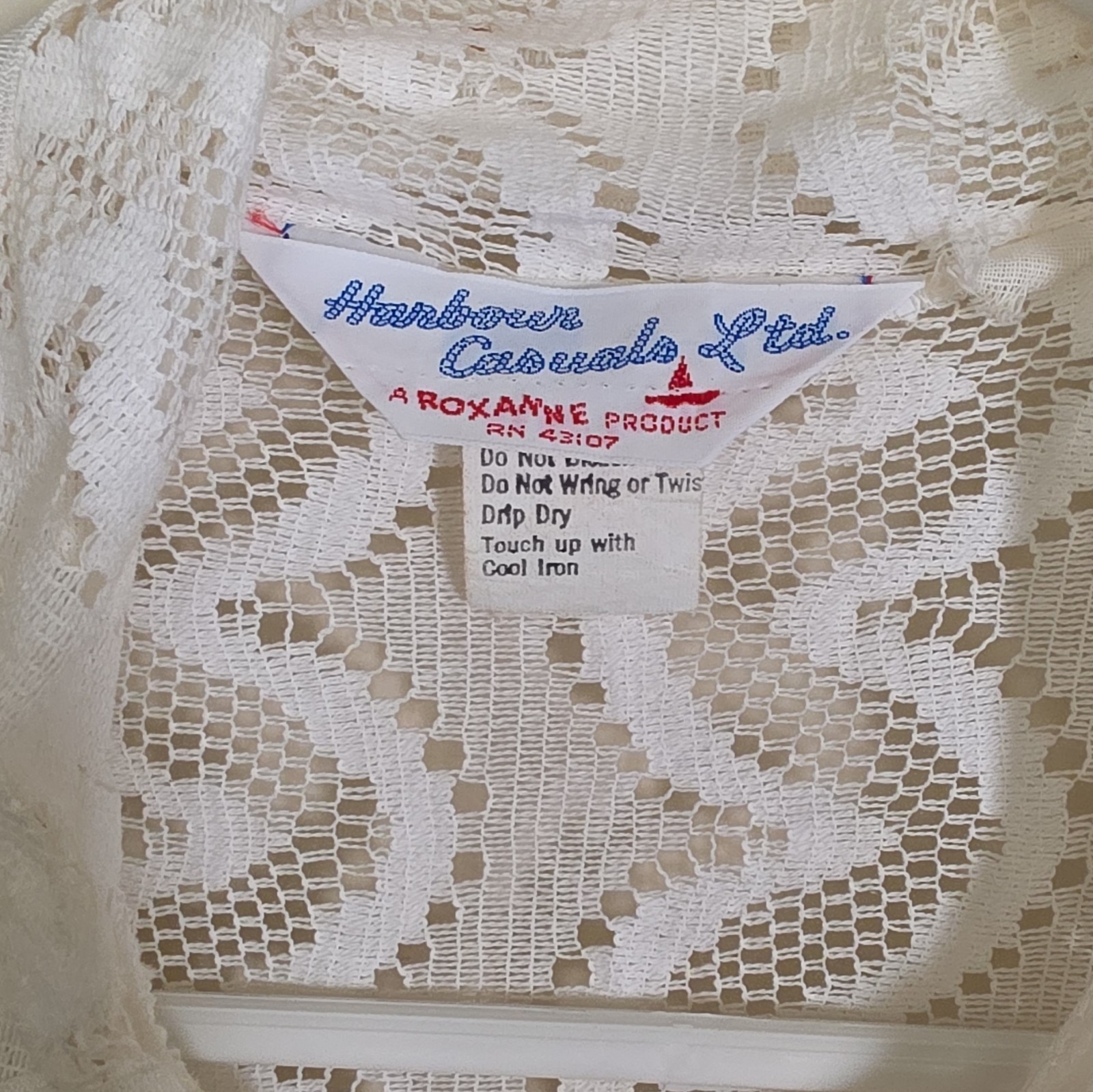 Harbour Casuals Ltd Vntg 1970s White Chevron Lace Bridal Dress Glamor Resortwear