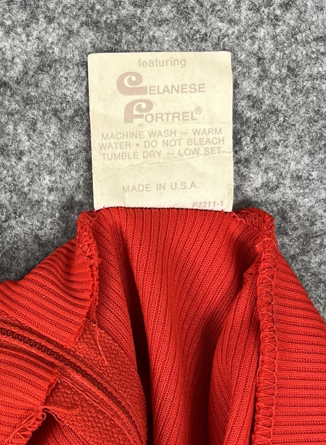 Vintage Jane Colby Red Mock Turtleneck SS Ribbed Top Size S USA