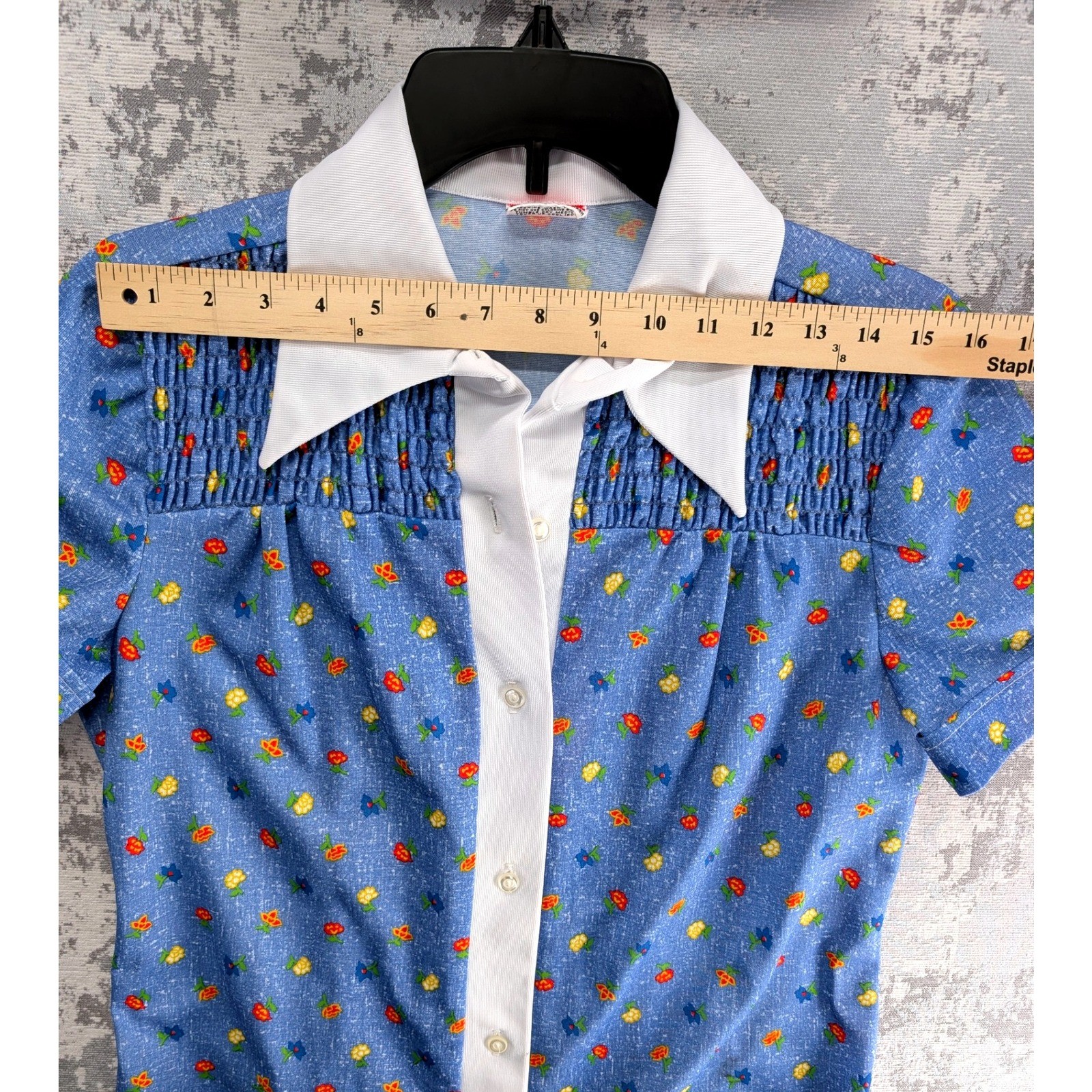 Vtg 50’s 60’s Blue Floral Smocked Top Short Sleeve Tunic Top Women’s Medium