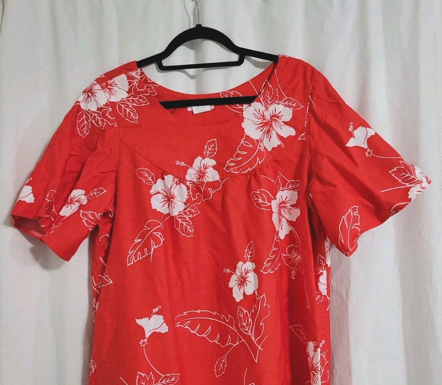 Vtg Hookano Brand Hawaiian Dress Red Floral Mumu Size 18 **Vtg Size**
