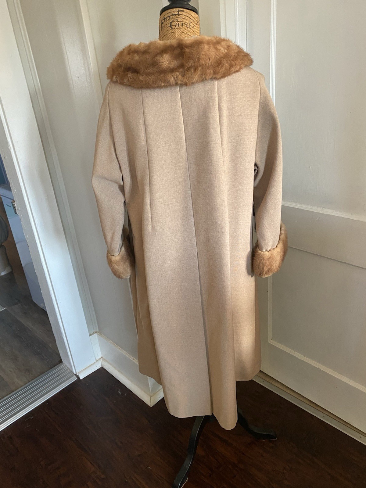 Vintage 1950s Tan Wool Swing Coat Real Mink Fur Collar Cuffs 46” Bust Nice!!!