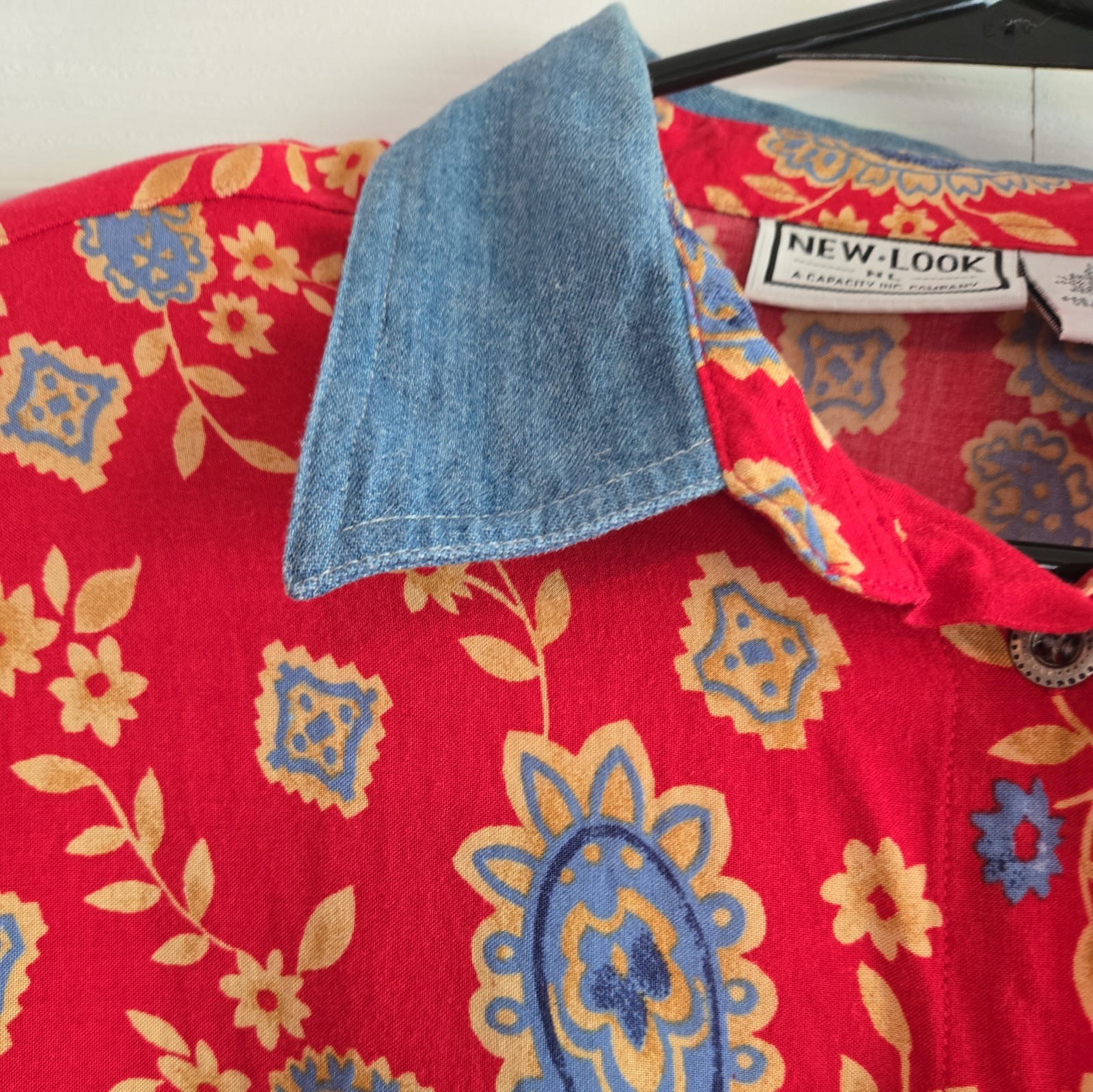Vtg New Look Button Up Blouse Short Sleeve Shirt Womens Paisley Large Rayon Red