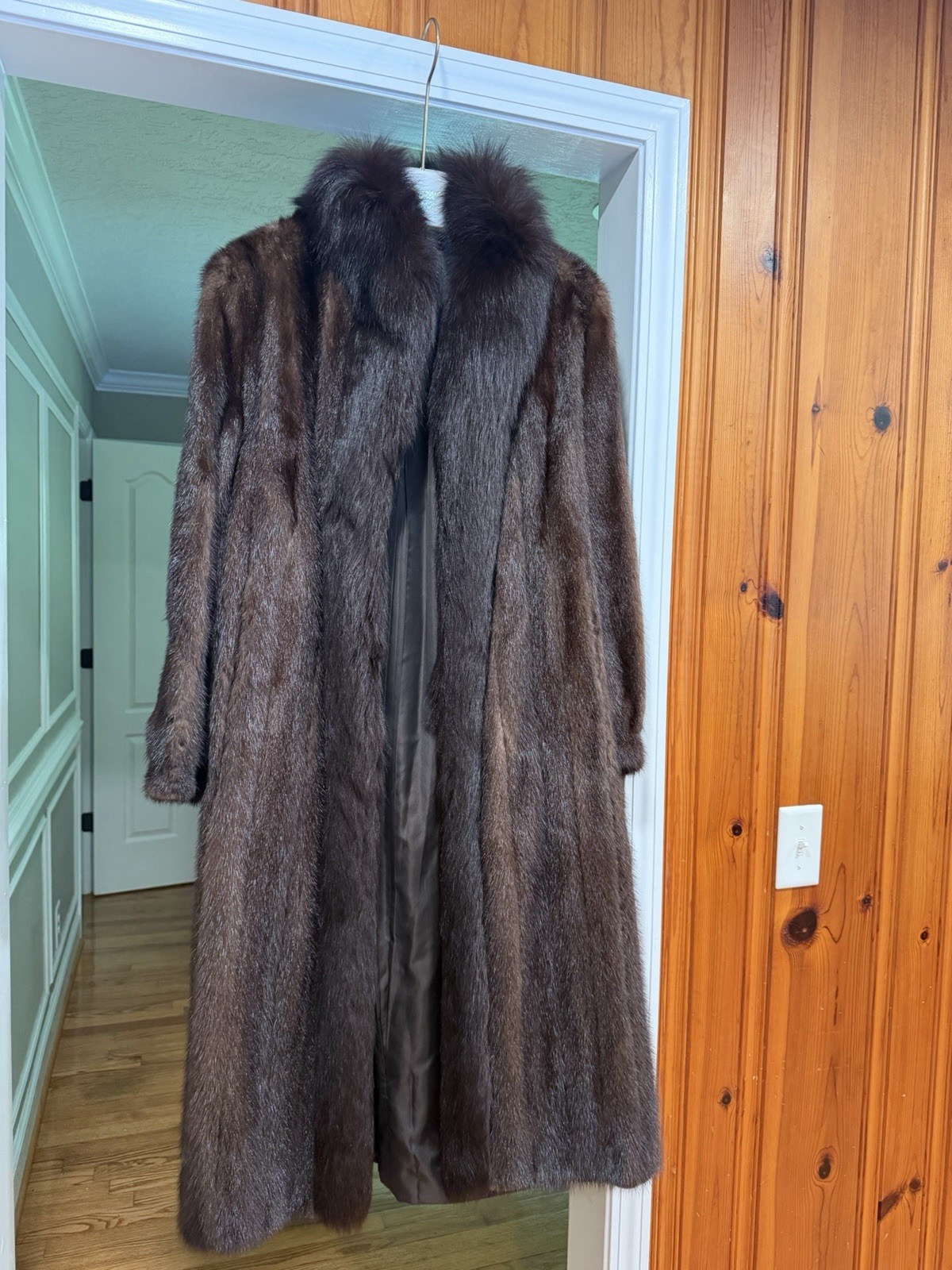 76-59605 Natural Mink Coat with Fox Trim 1980s James Hirsch Furs