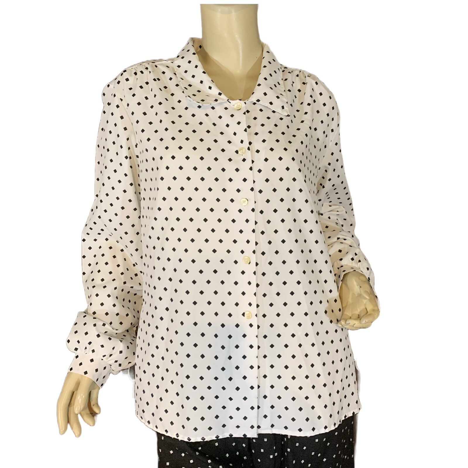 VINTAGE 1980’S CAPE COD MATCH MATES WHITE & BLACK DOT BUTTON DOWN BLOUSE SZ 16