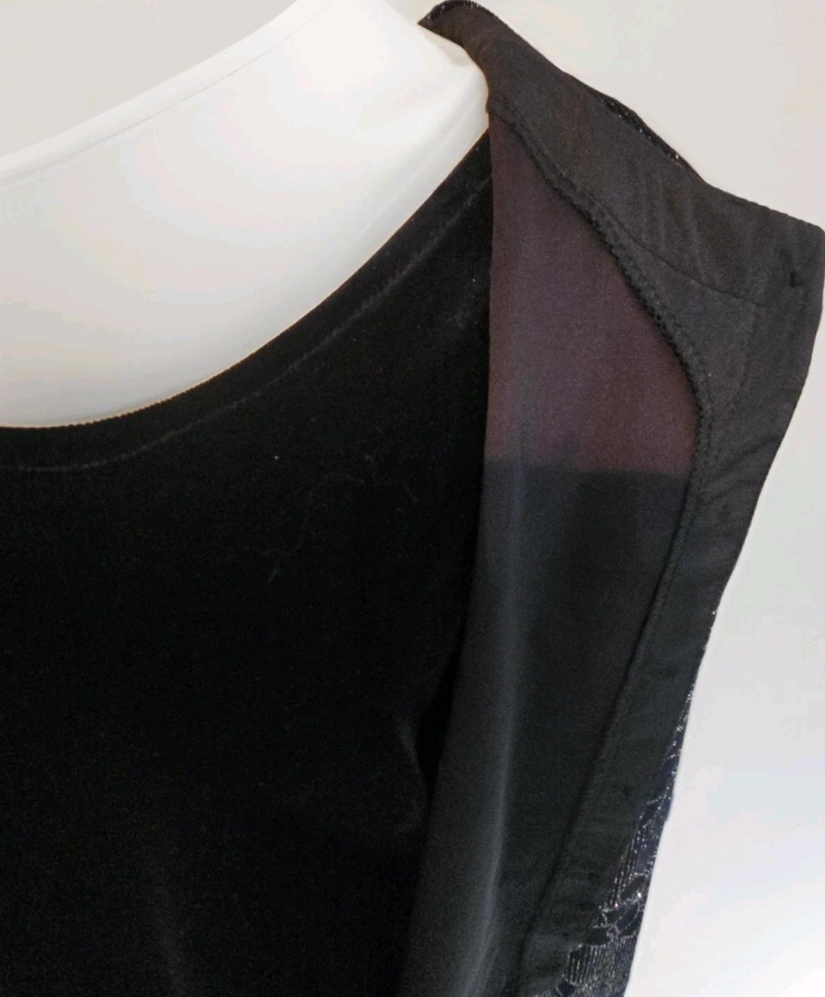 VTG Moonlighting Womens Black Velvet Tank Top With Glitter Flower Jacket Sz M