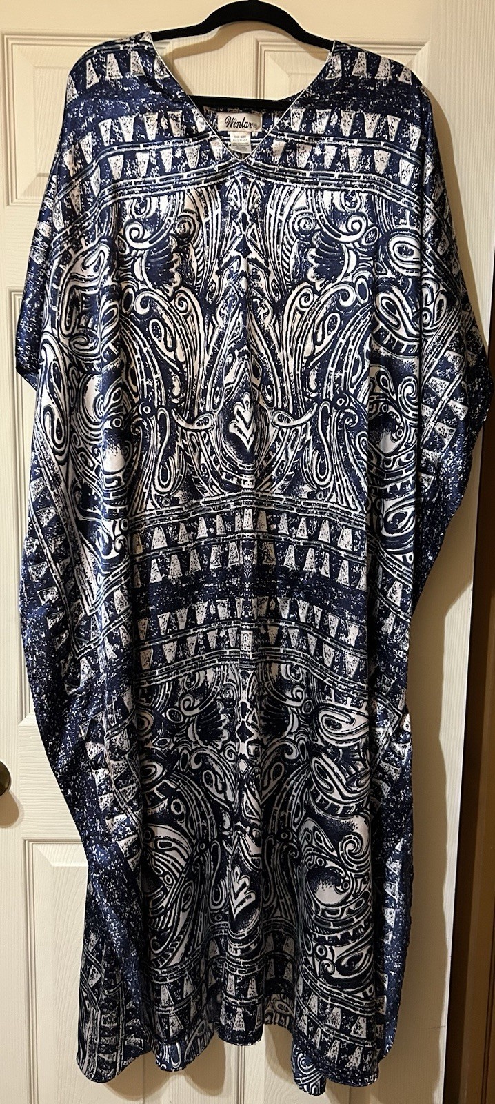VTG Winlar Silky Paisley Print Caftan Mumu Blue Casual Beach Cruise Resort Wear