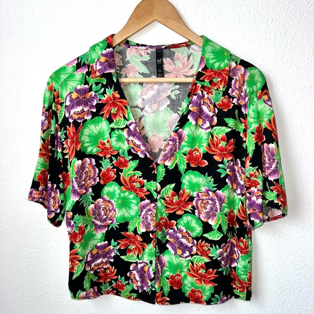 Vintage Zara TRF multi floral short sleeve large women’s top in XS