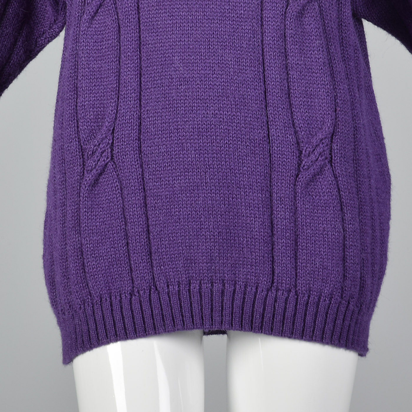 M 1980s Bottega Veneta Mohair Silk Purple Cable Knit Sweater Long Sleeves Cozy