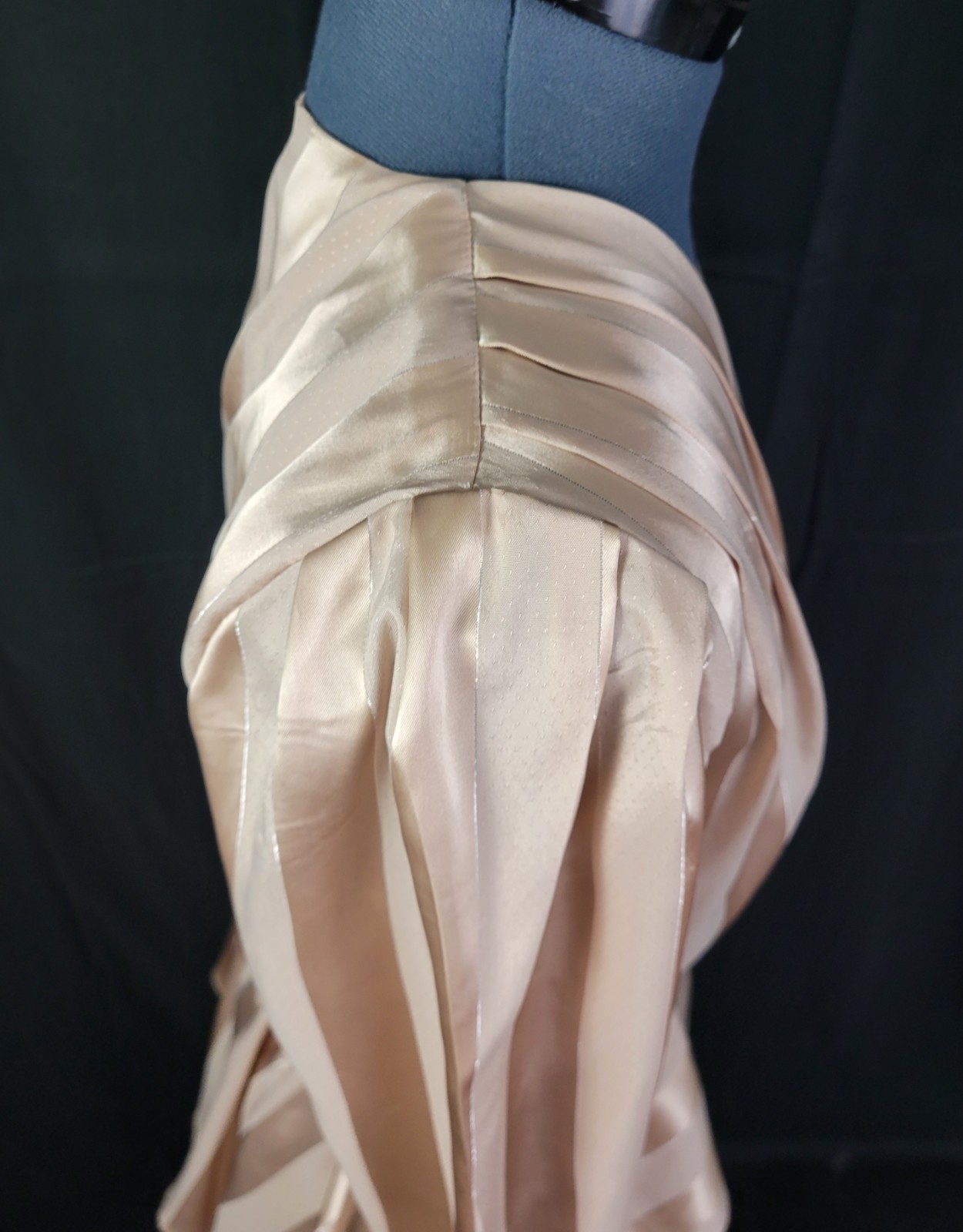 Vintage JCPenney Beige on Beige Striped Blouson Dress w Peplum Size 9/10
