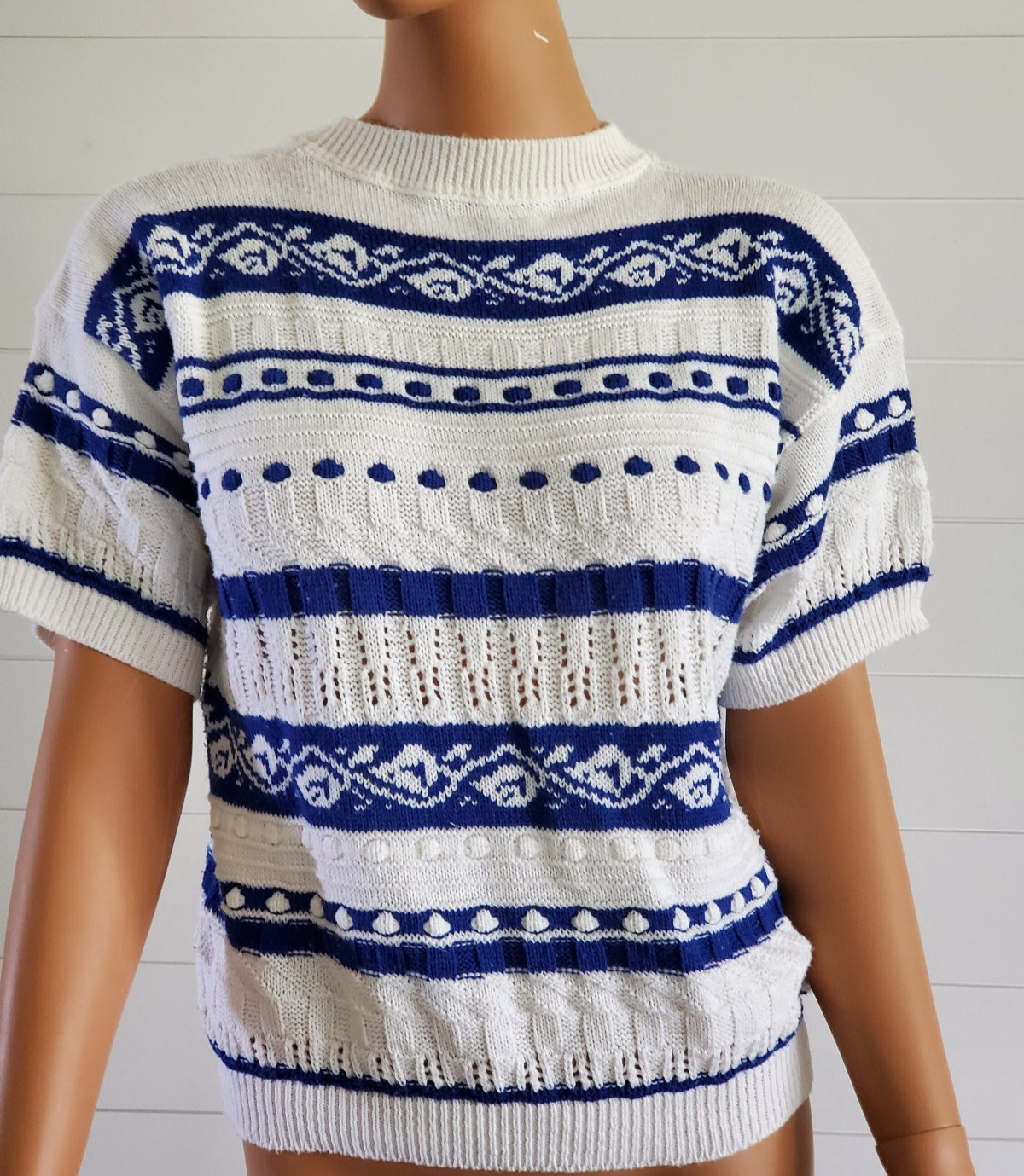Vintage 90s Knit Sweater, Medium Granny Chic Scandinavian Vibes Short Sleeve